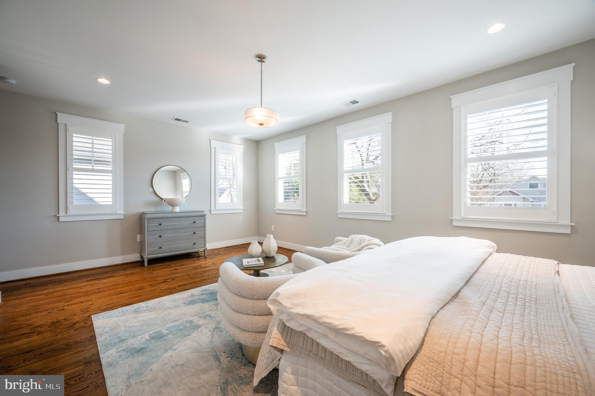 BON AIR - Residential