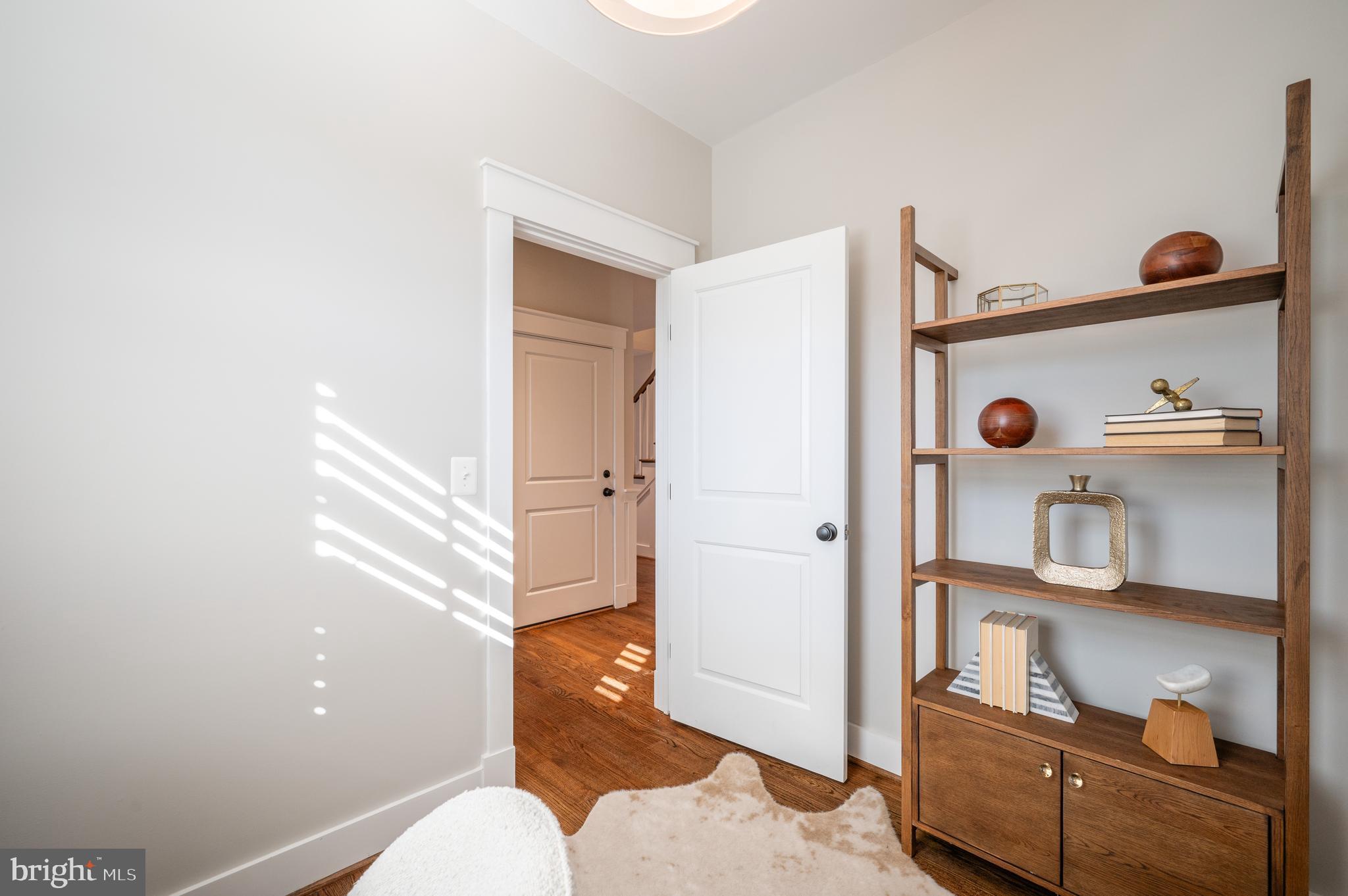 BON AIR - Residential