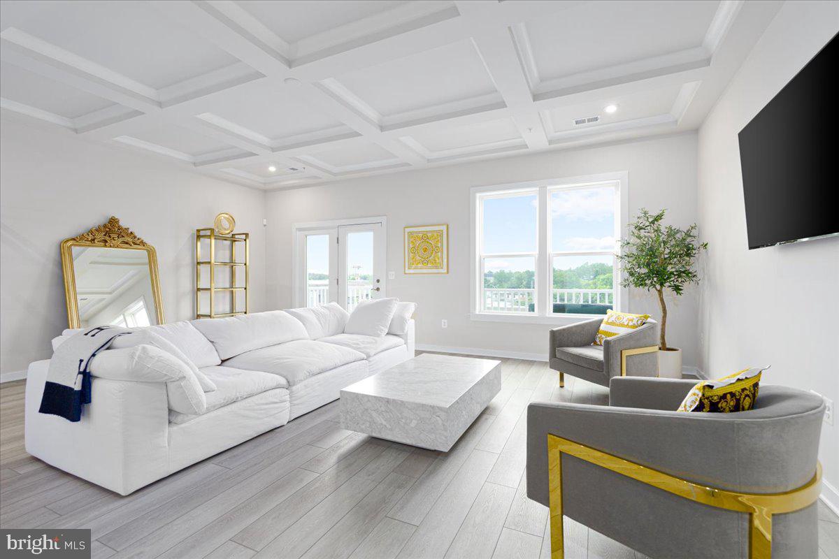 WESTSIDE AT SHADY GROVE METRO - Residential