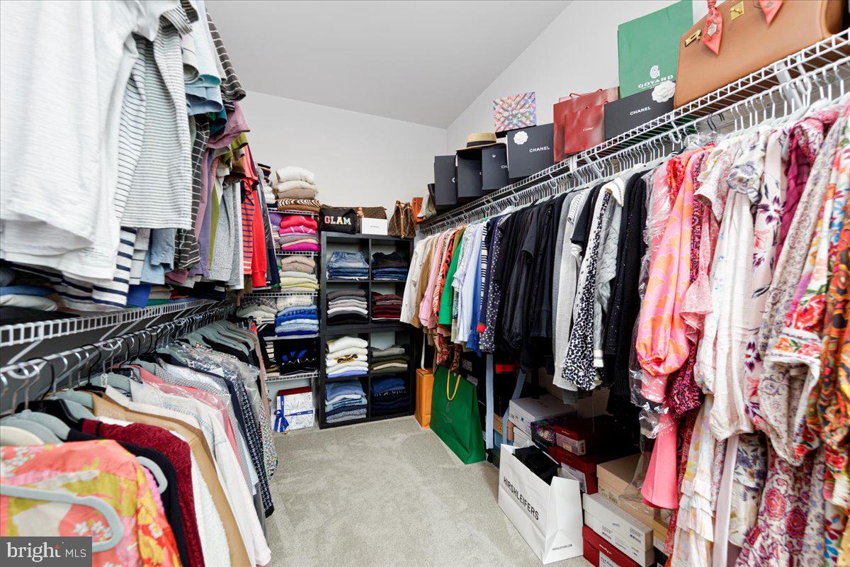 WESTSIDE AT SHADY GROVE METRO - Residential