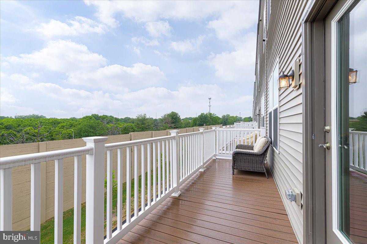 WESTSIDE AT SHADY GROVE METRO - Residential