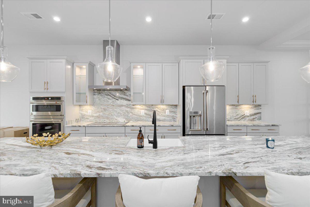 WESTSIDE AT SHADY GROVE METRO - Residential