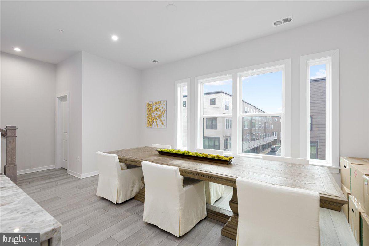 WESTSIDE AT SHADY GROVE METRO - Residential