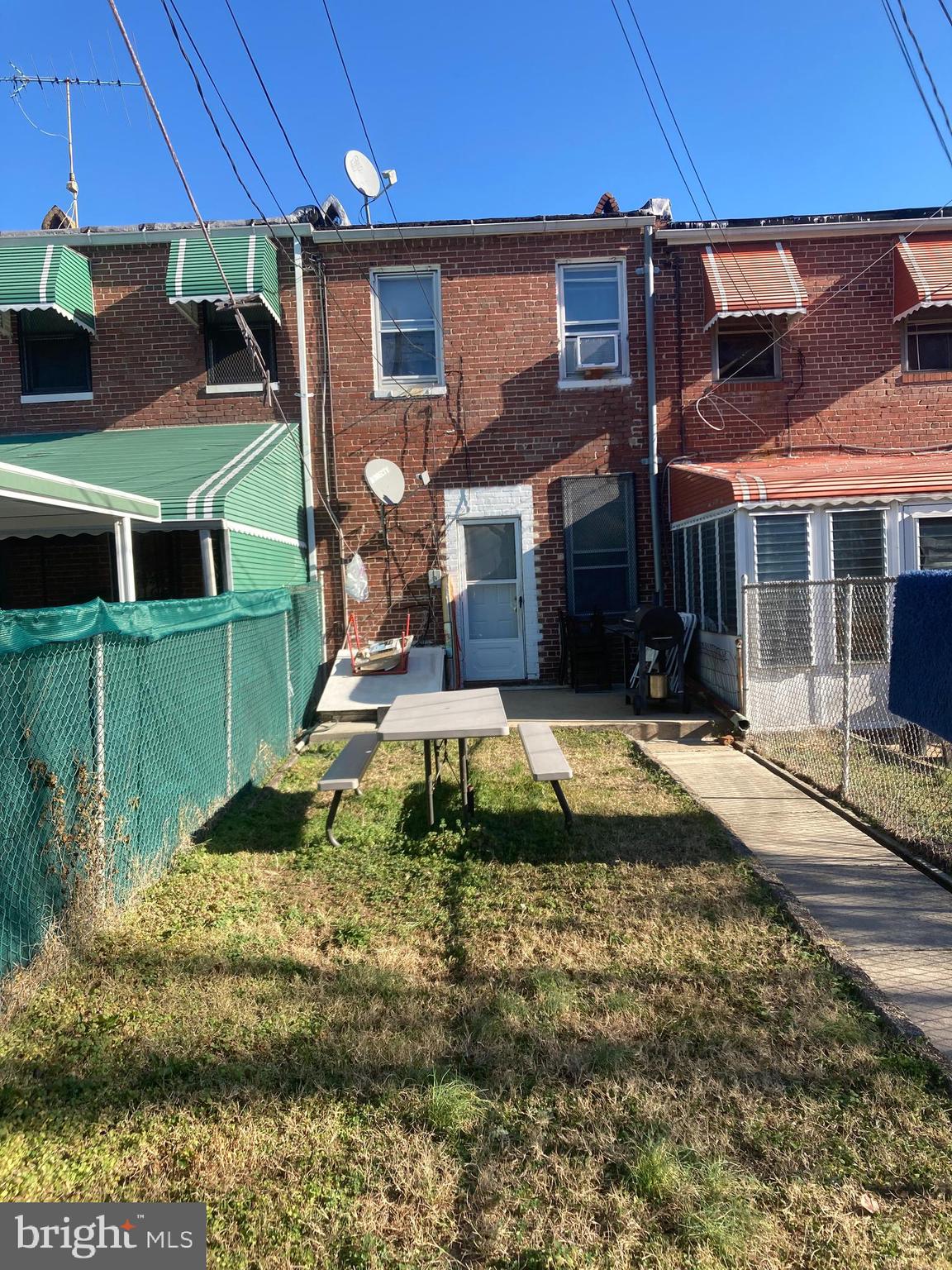 MADISON EASTEND - Residential