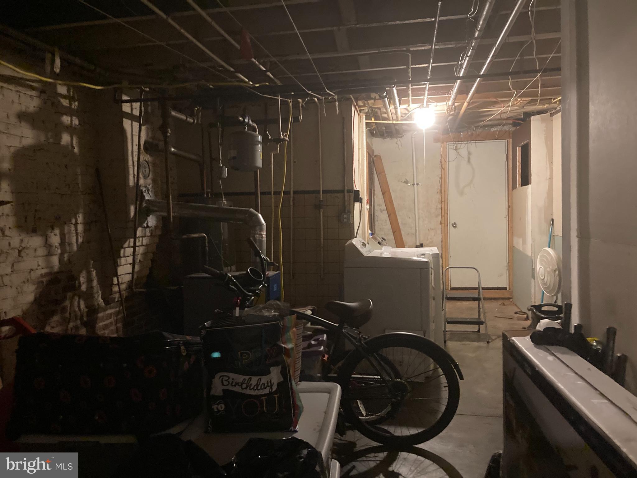 MADISON EASTEND - Residential