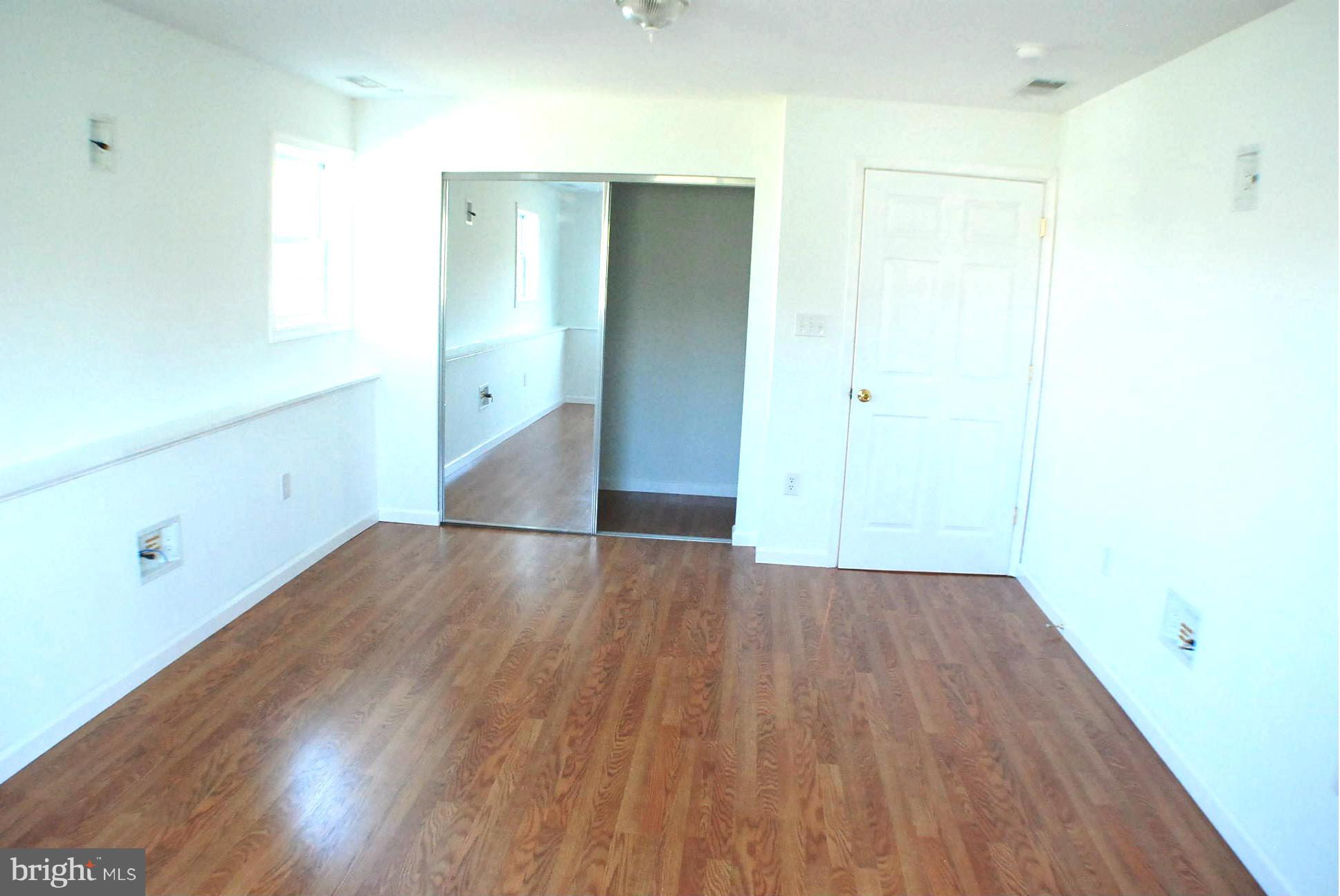 FORT HILL FARMS - Residential