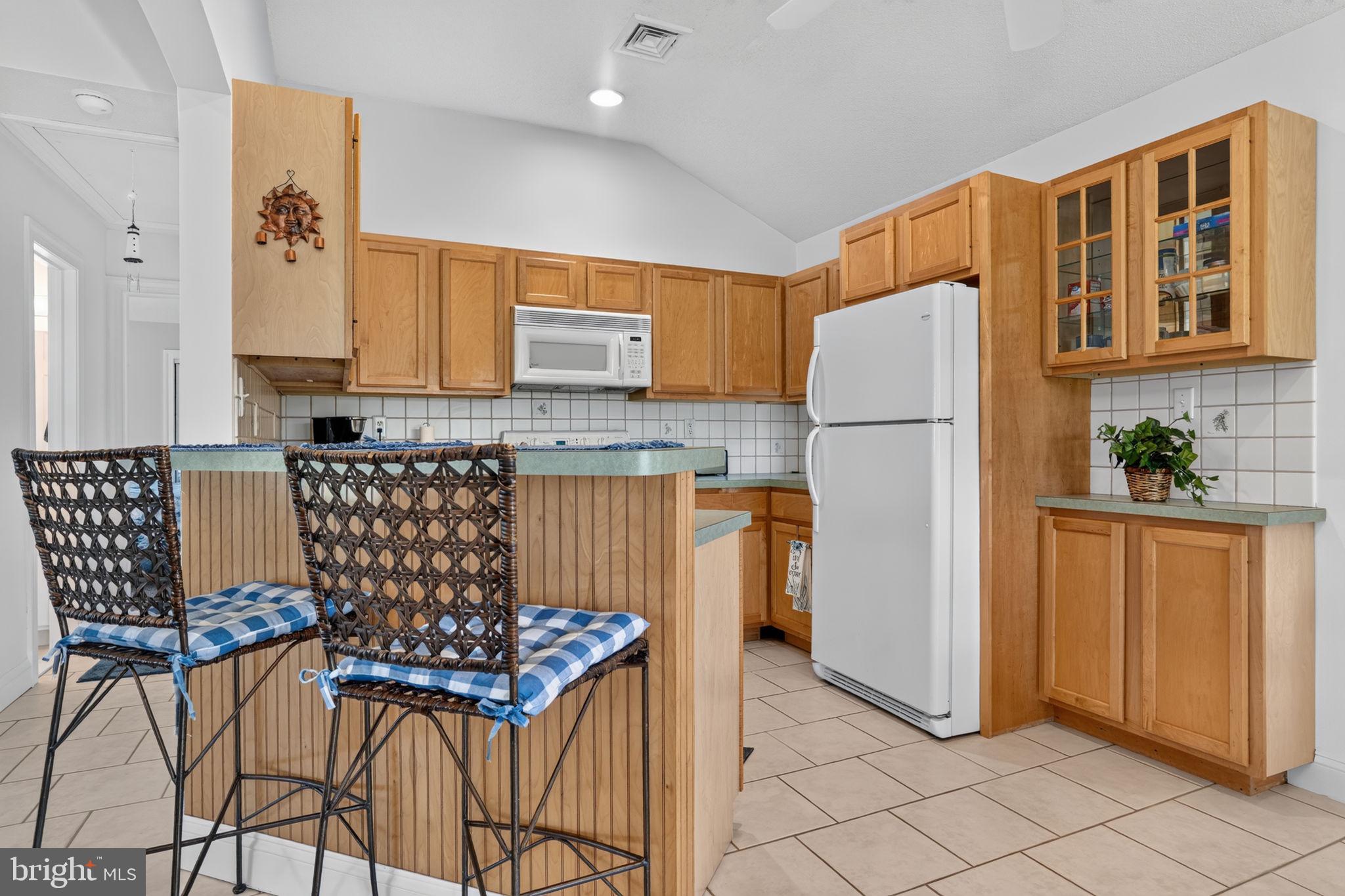 3184 MERIDIAN DRIVE