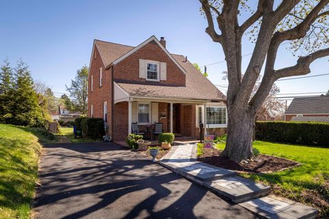 Photo of 315 Edgemore Road, SECANE, PA 19018 (MLS # PADE2111162)