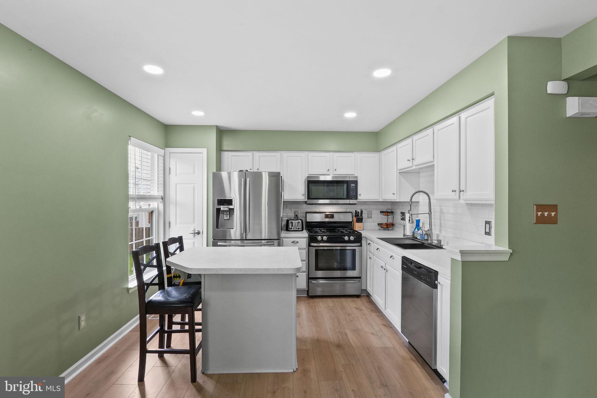 SALEM FIELDS - Residential