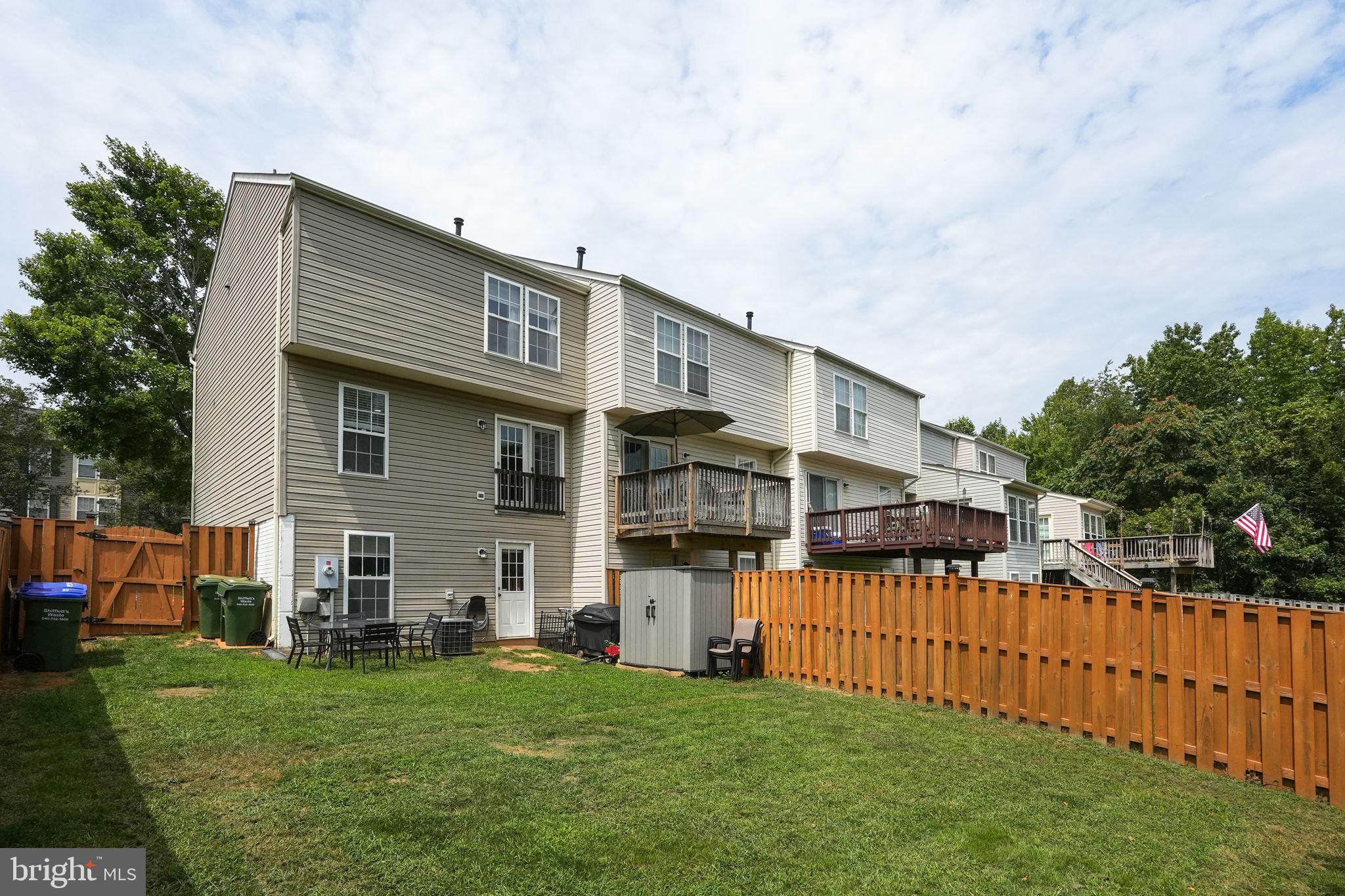 SALEM FIELDS - Residential