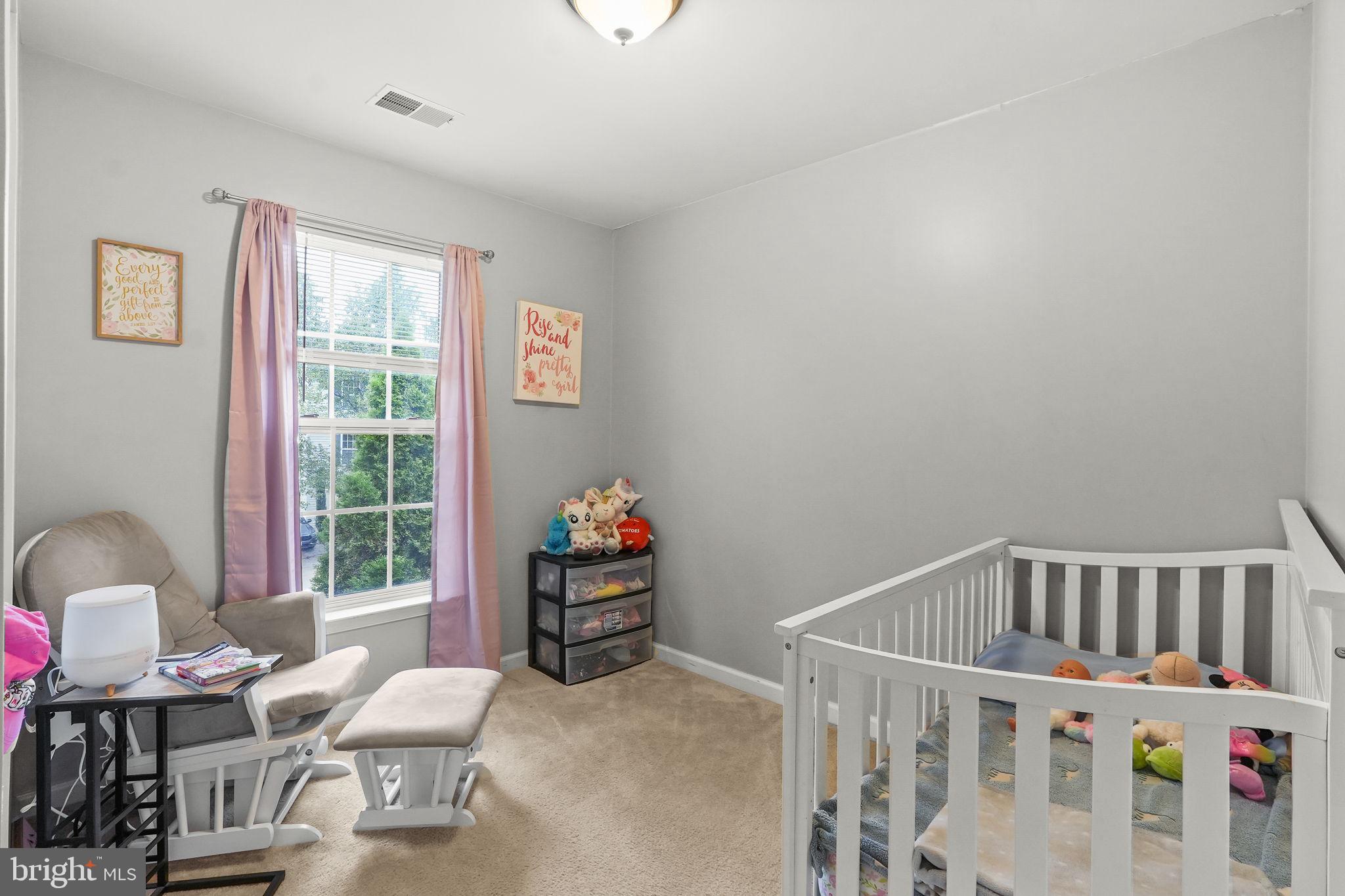 SALEM FIELDS - Residential