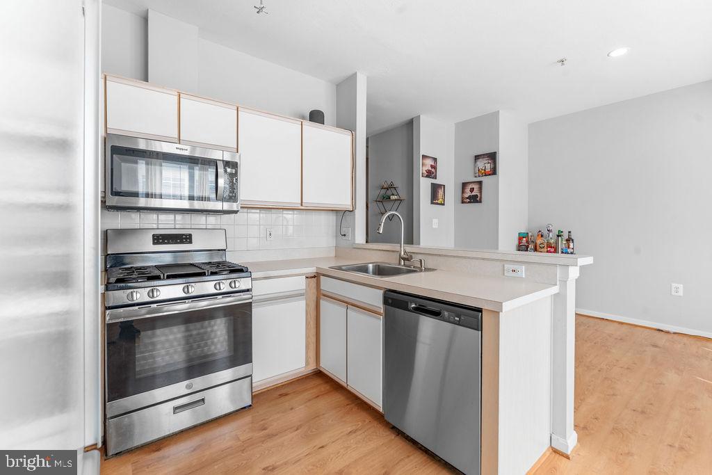 MILESTONE CENTER - Residential