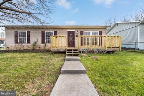 751 W 13TH STREET FRONT ROYAL VA 22630