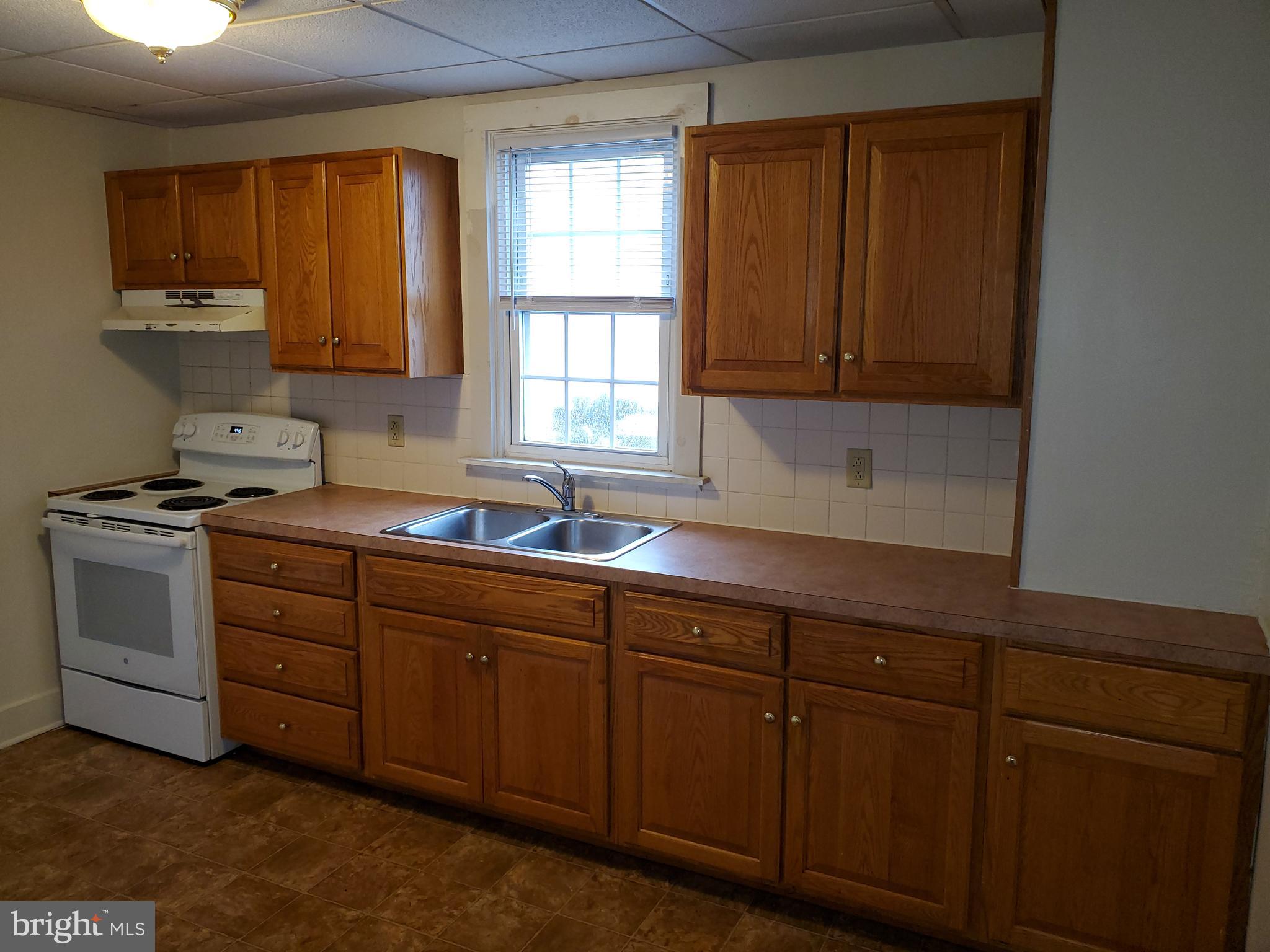 NEW HOLLAND BOROUGH - Residential Lease