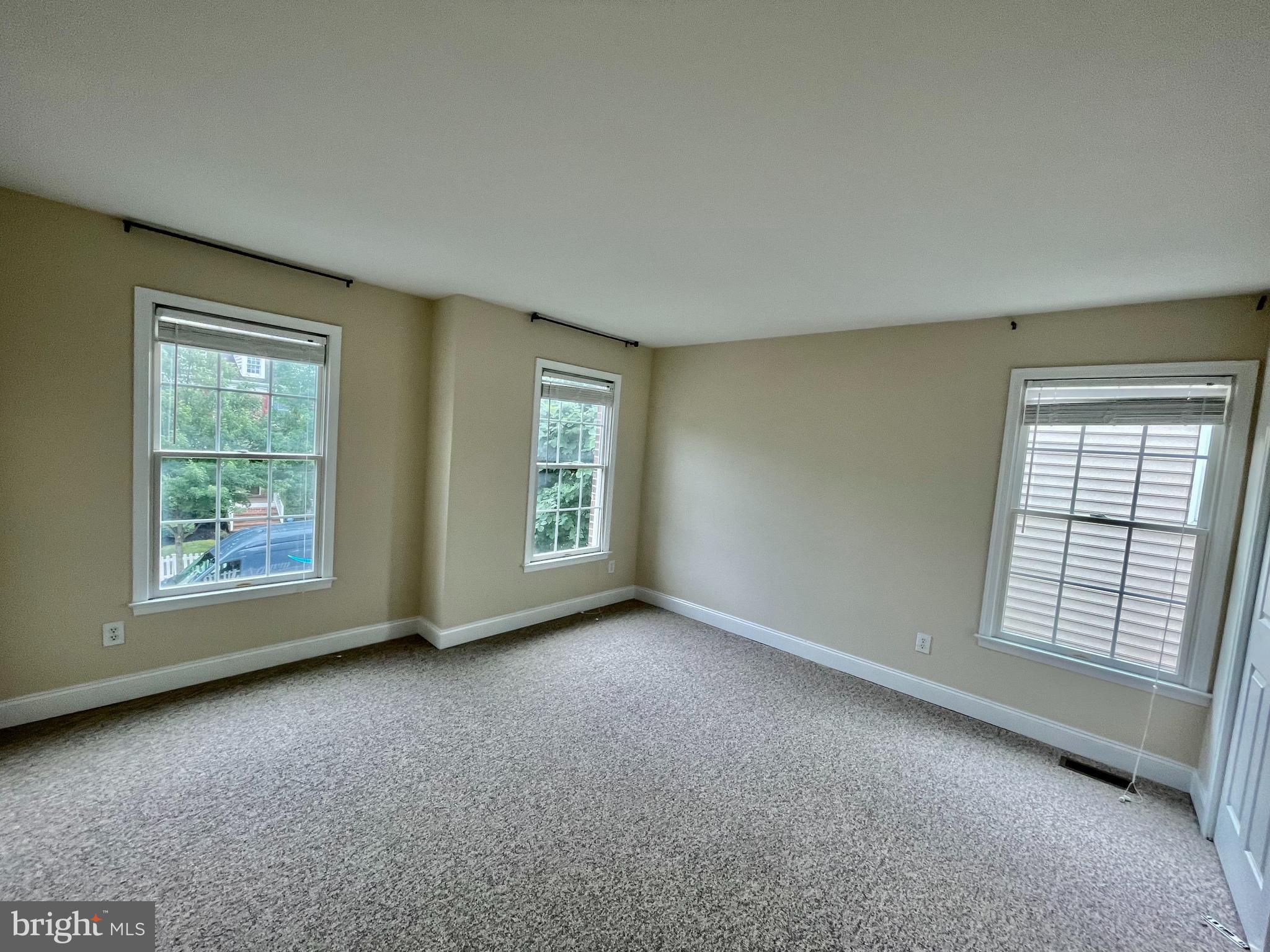 NEW BRITAIN WALK - Residential Lease