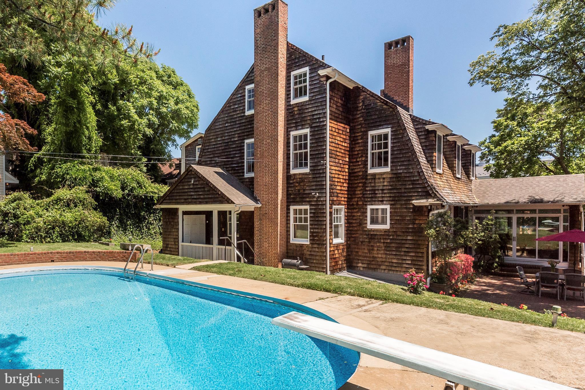 HISTORIC DISTRICT - Residential