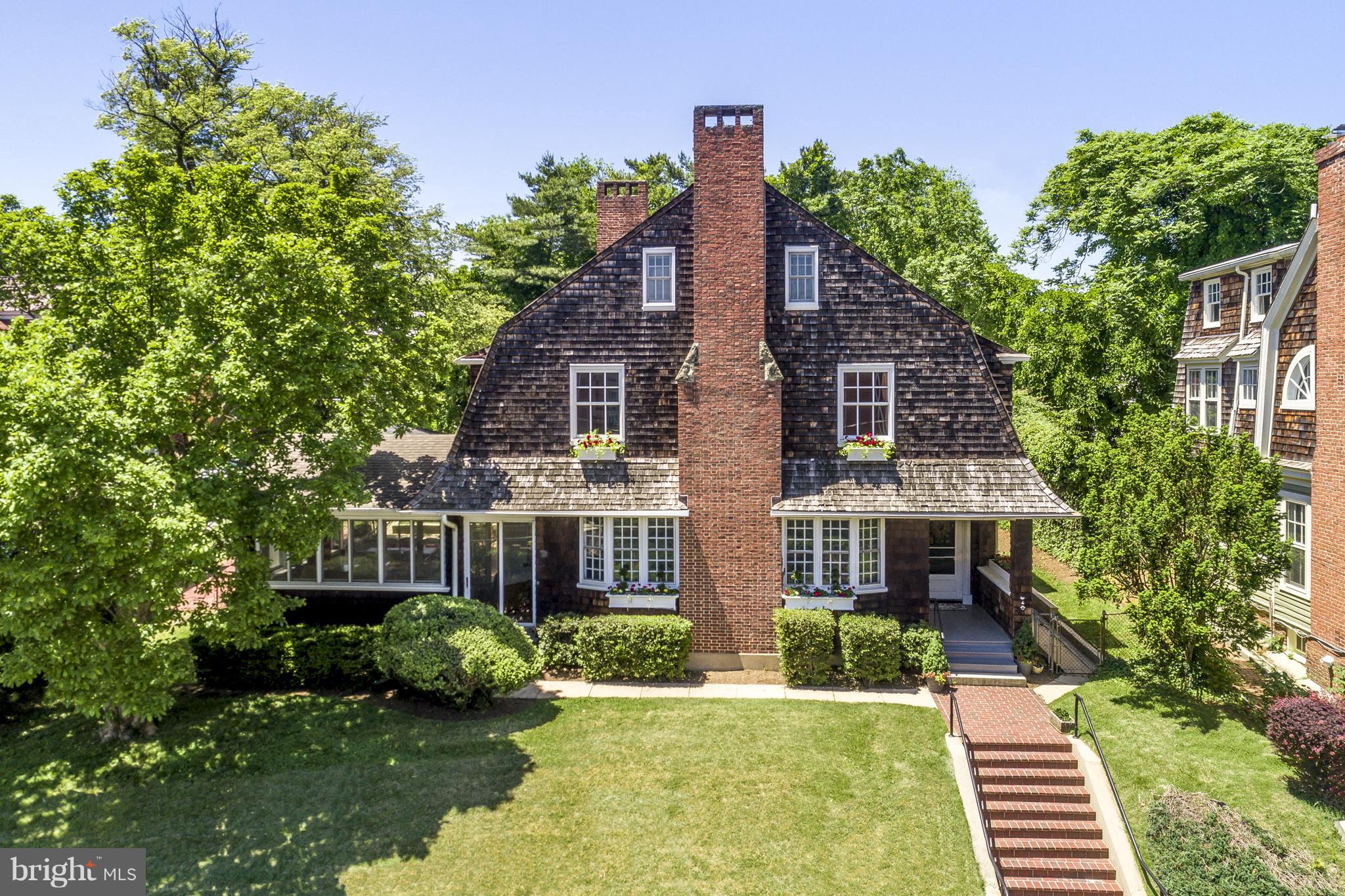 HISTORIC DISTRICT - Residential