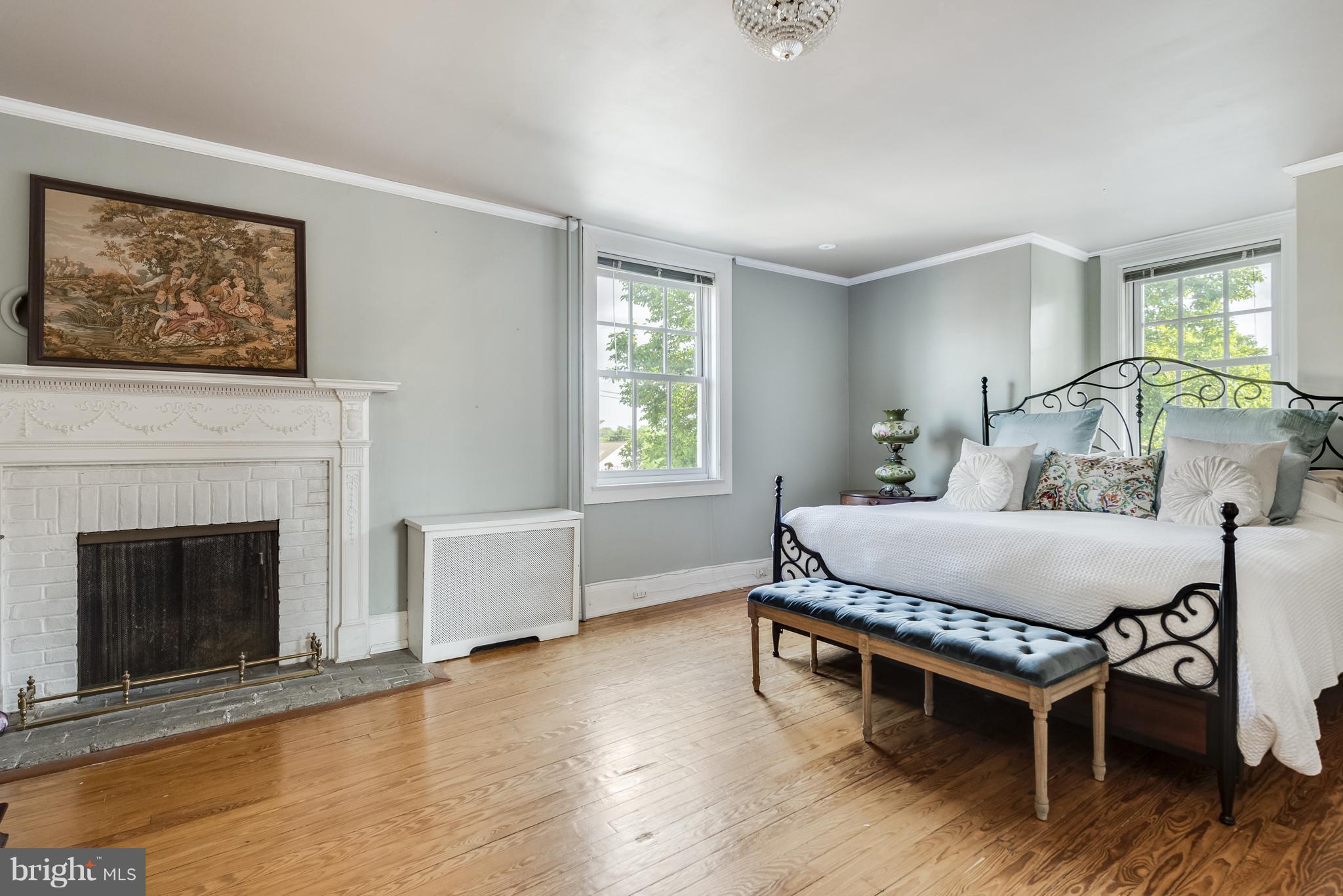 HISTORIC DISTRICT - Residential