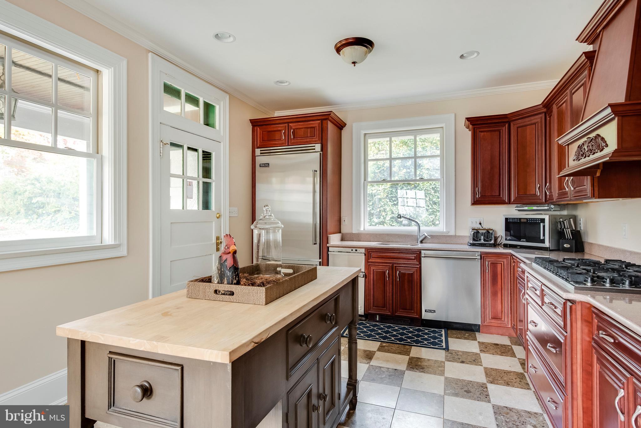 HISTORIC DISTRICT - Residential