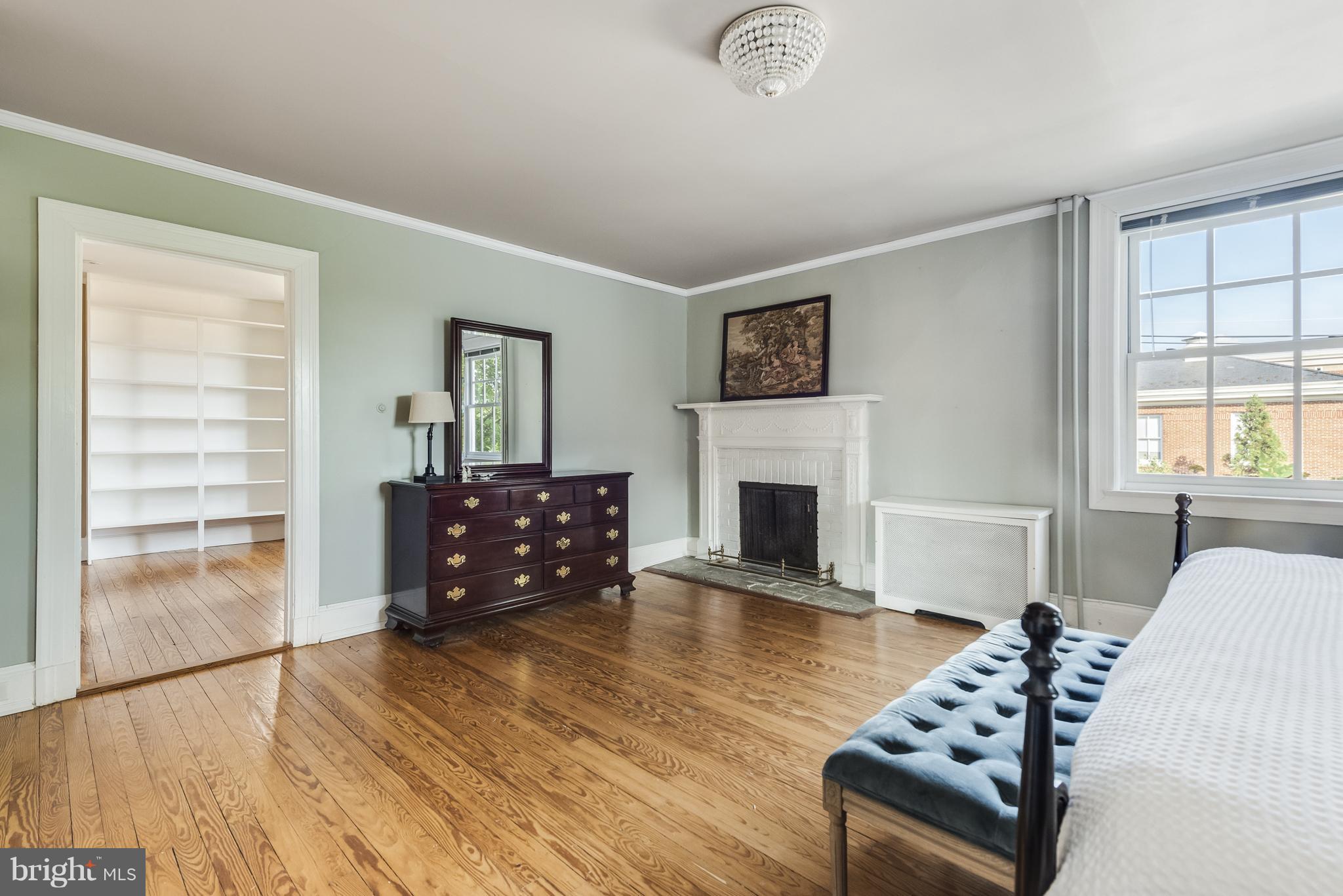 HISTORIC DISTRICT - Residential