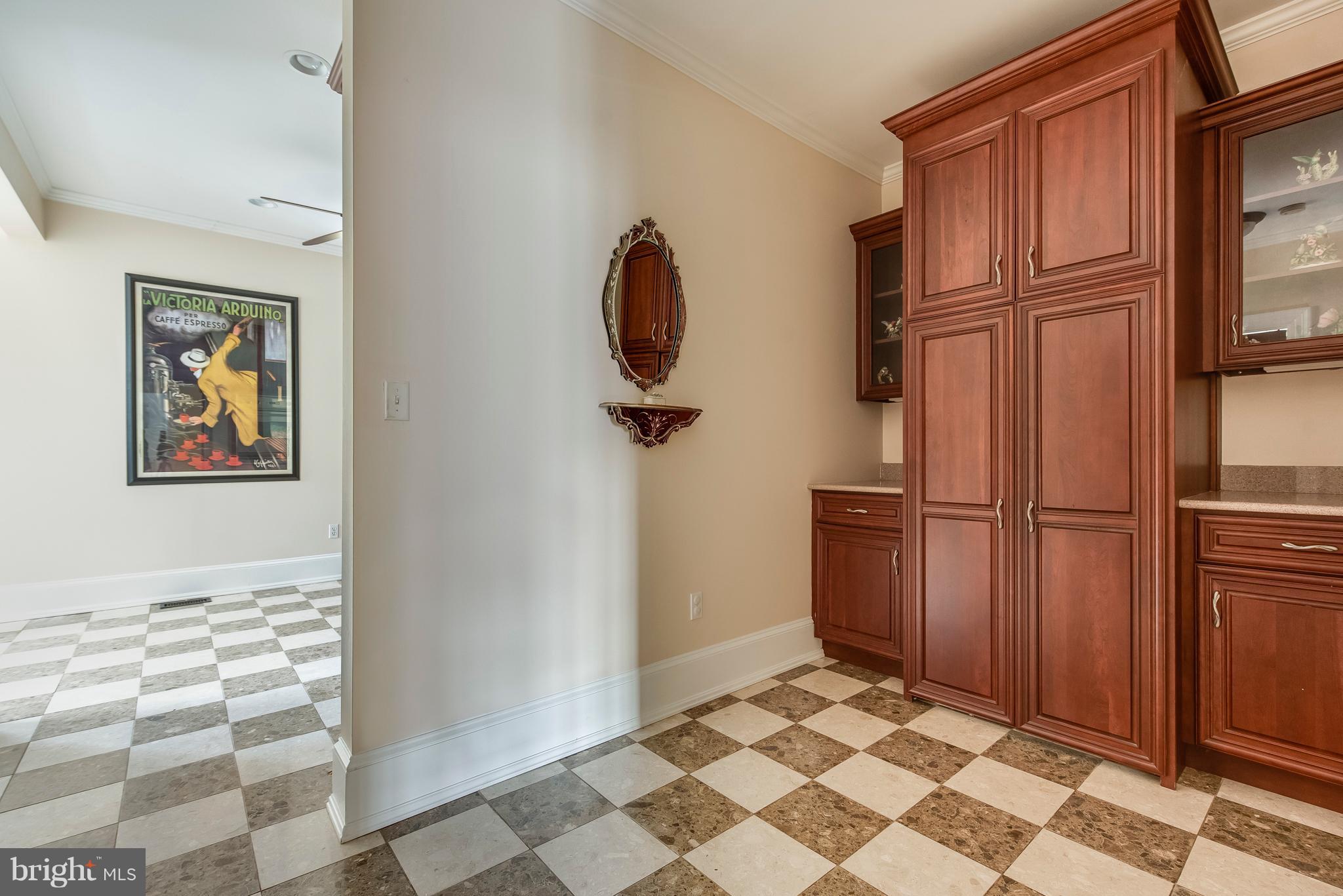 HISTORIC DISTRICT - Residential