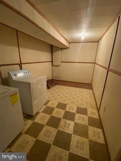 HANSON OAKS - Residential