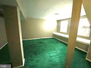 HANSON OAKS - Residential