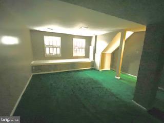 HANSON OAKS - Residential