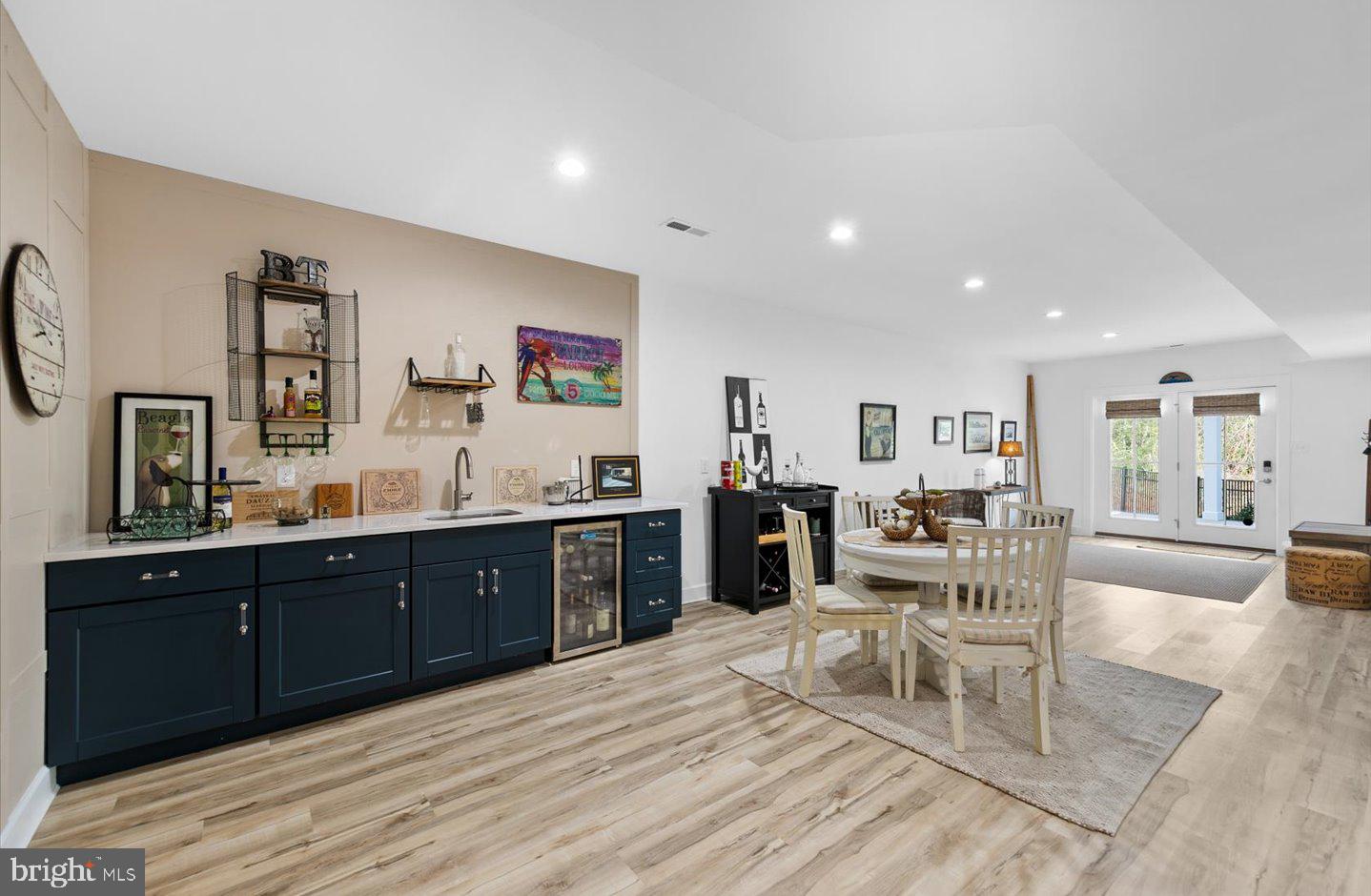 GRANDE AT CANAL POINTE - Residential