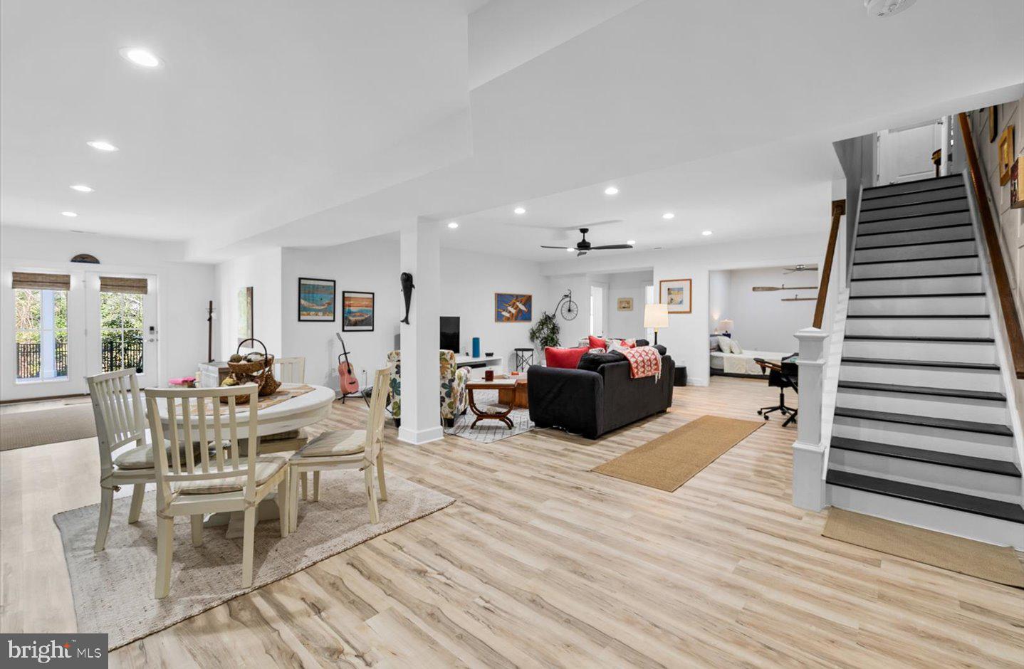 GRANDE AT CANAL POINTE - Residential