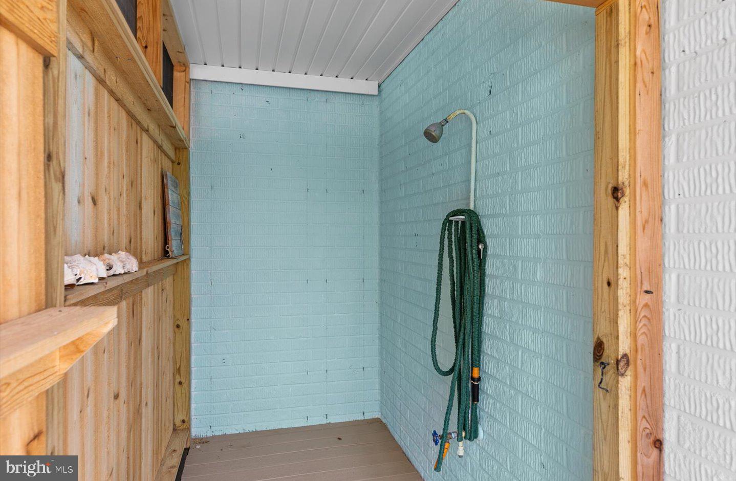 GRANDE AT CANAL POINTE - Residential