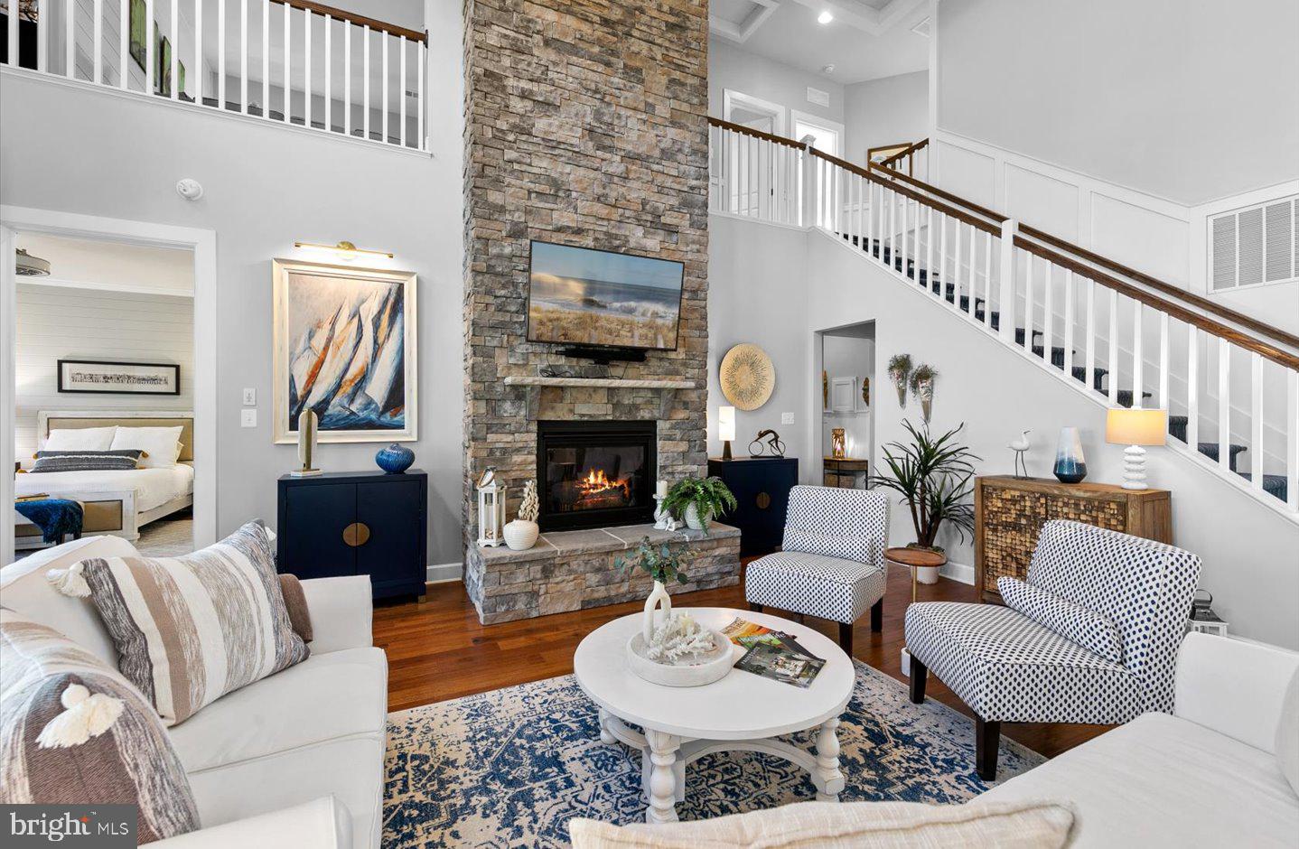 GRANDE AT CANAL POINTE - Residential