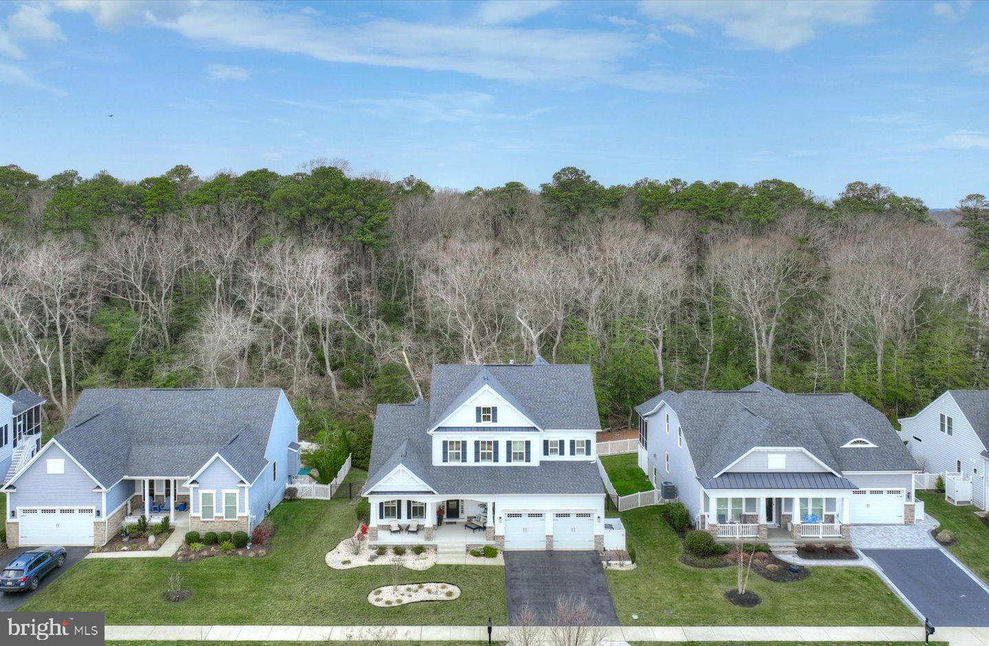 GRANDE AT CANAL POINTE - Residential