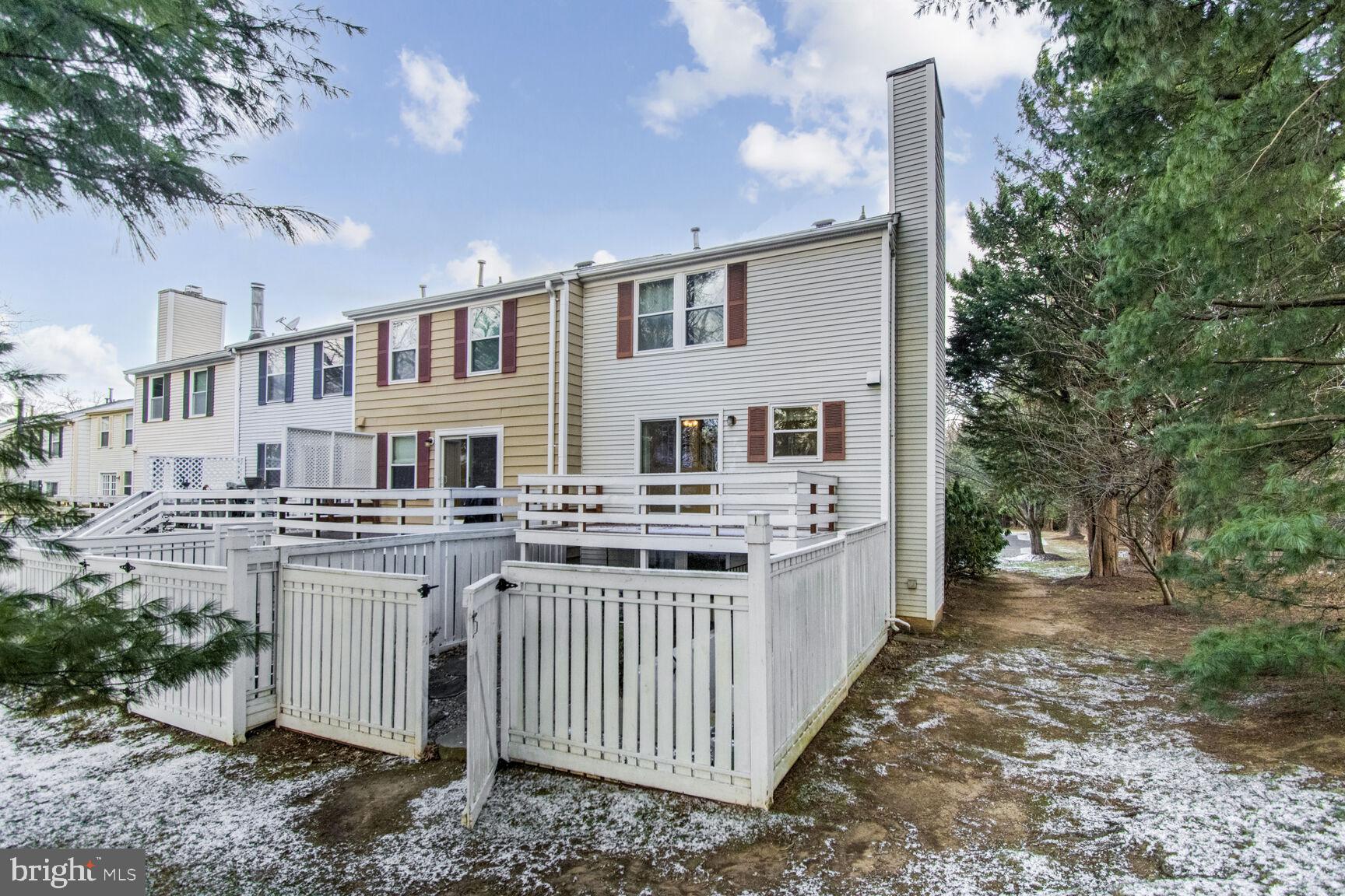 RESTON - Residential Lease