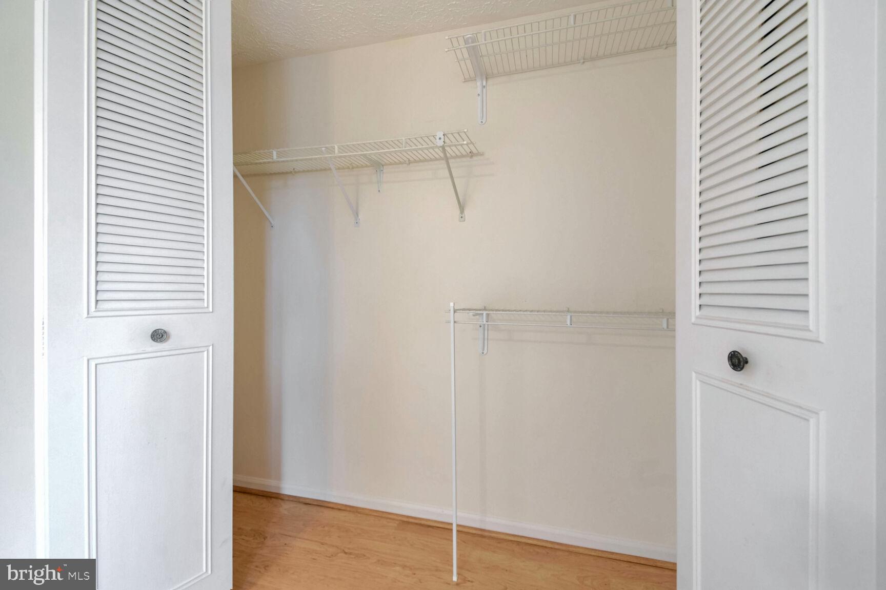 RESTON - Residential Lease