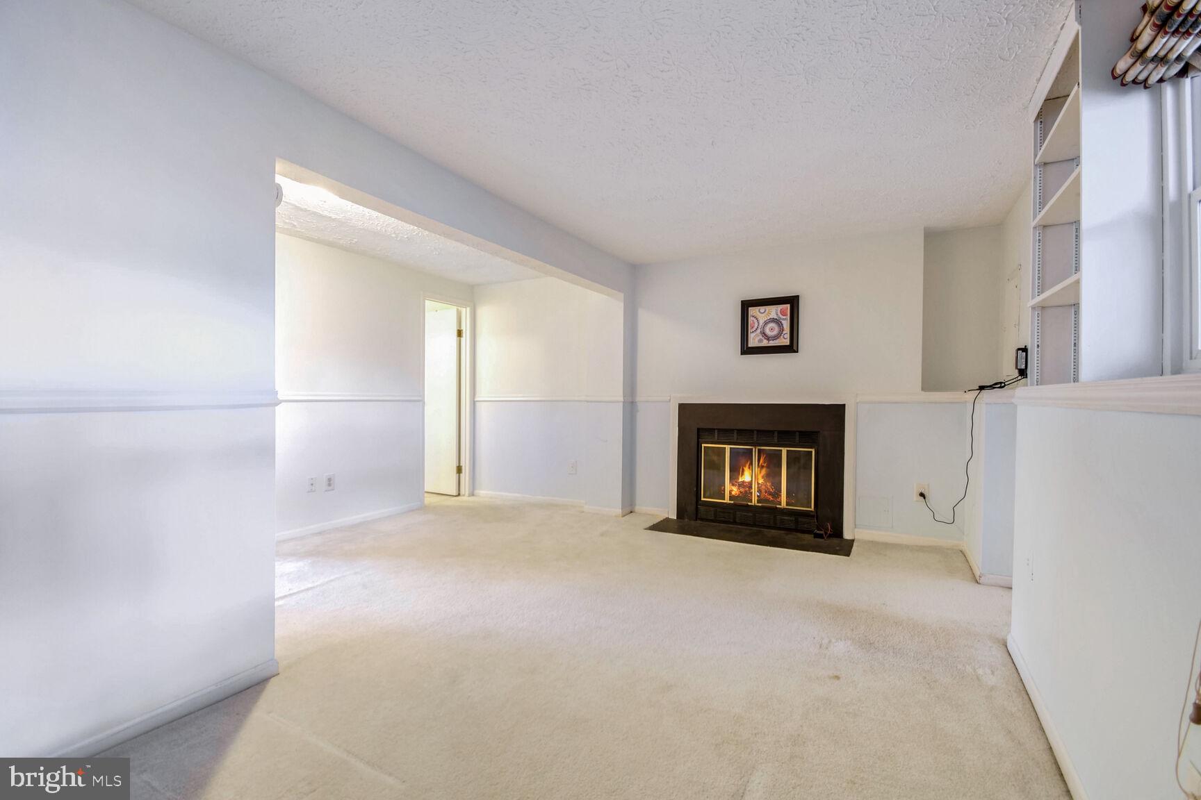 RESTON - Residential Lease