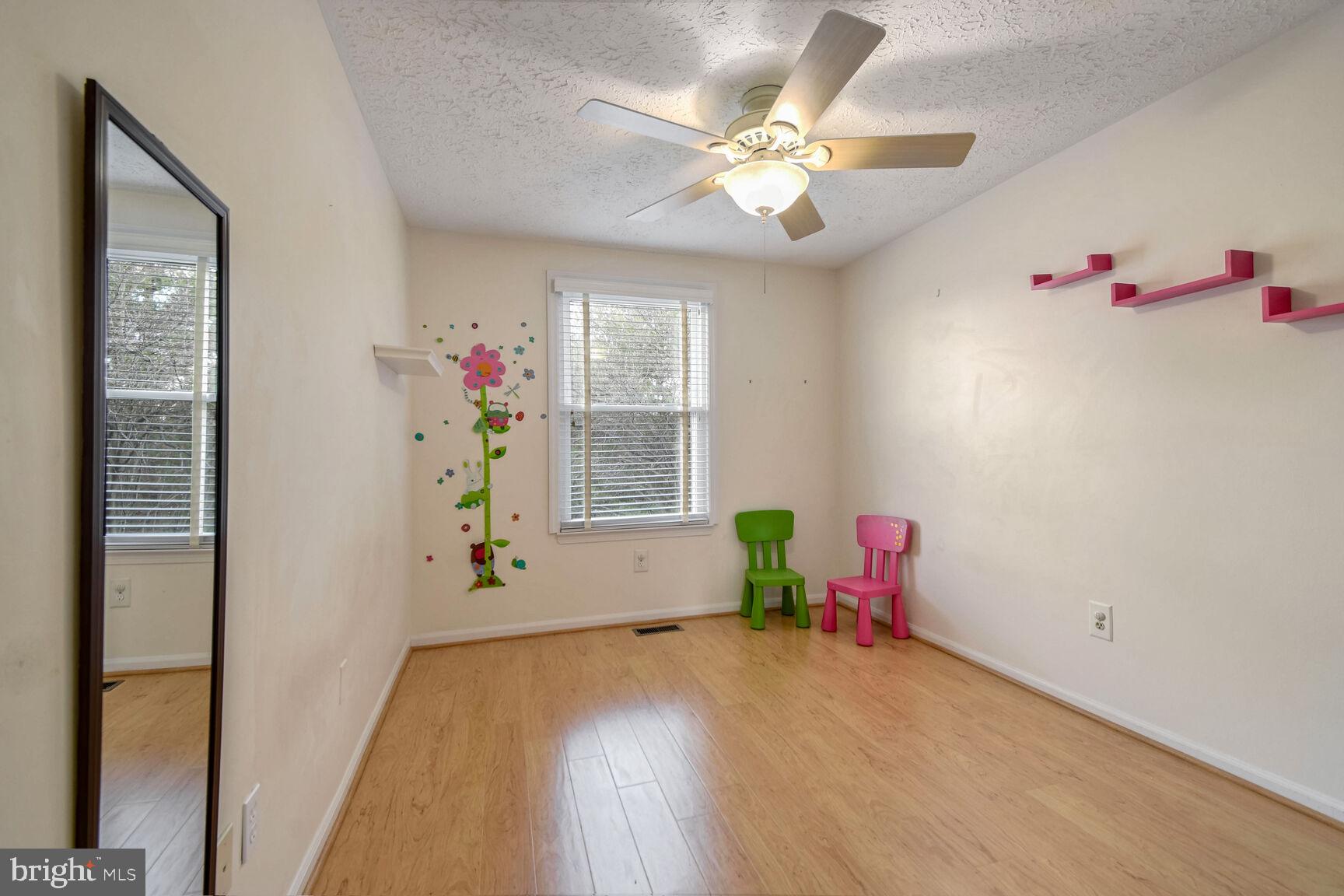 RESTON - Residential Lease