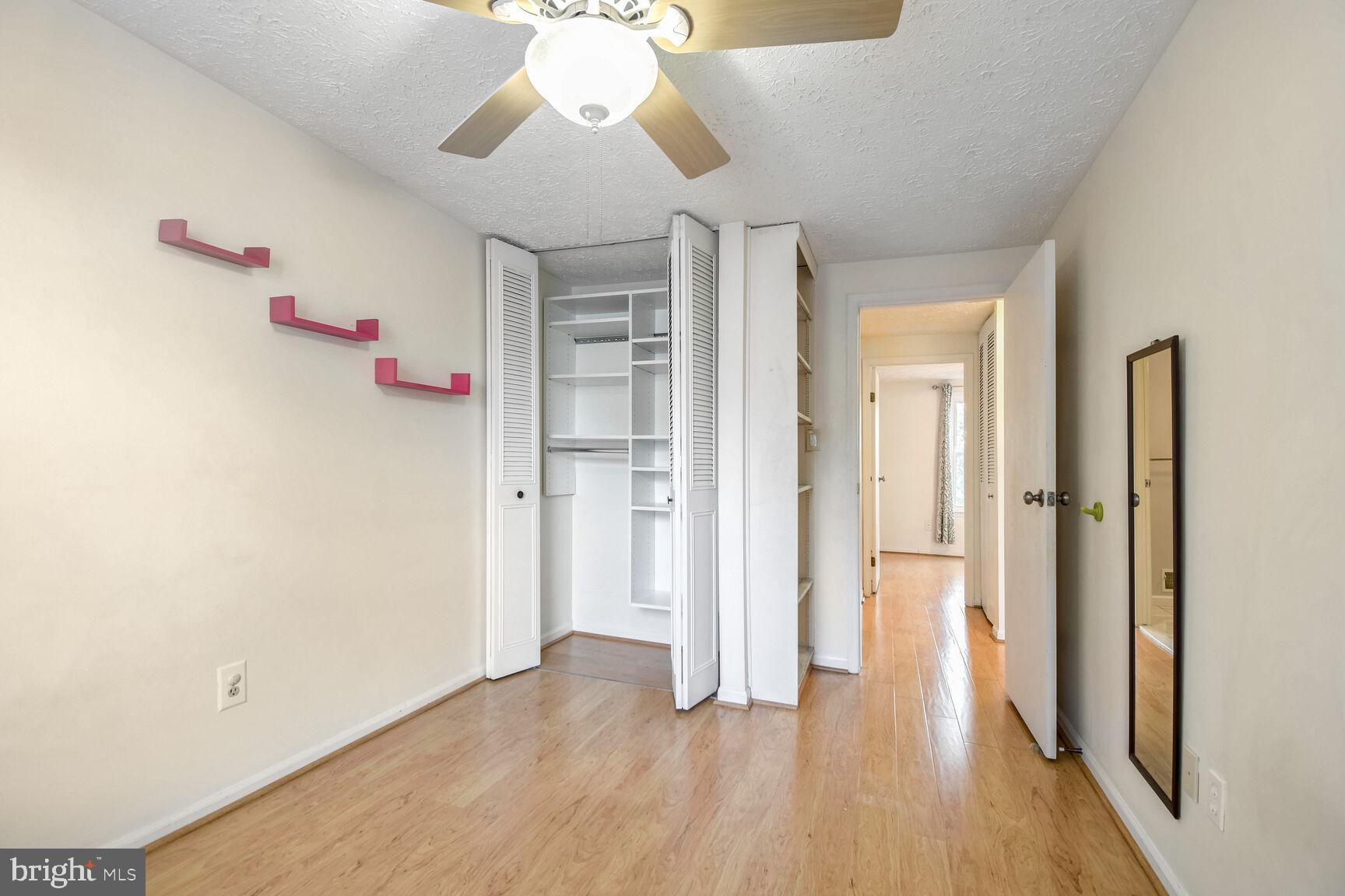 RESTON - Residential Lease