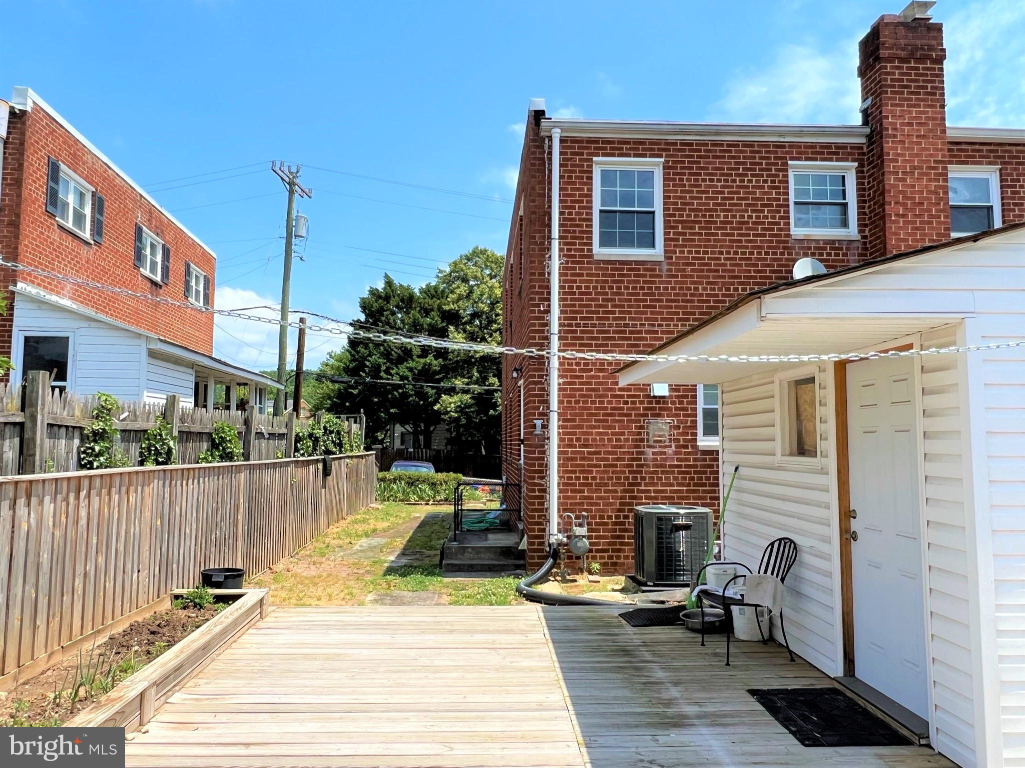 CAMERON HOMES - Residential Lease