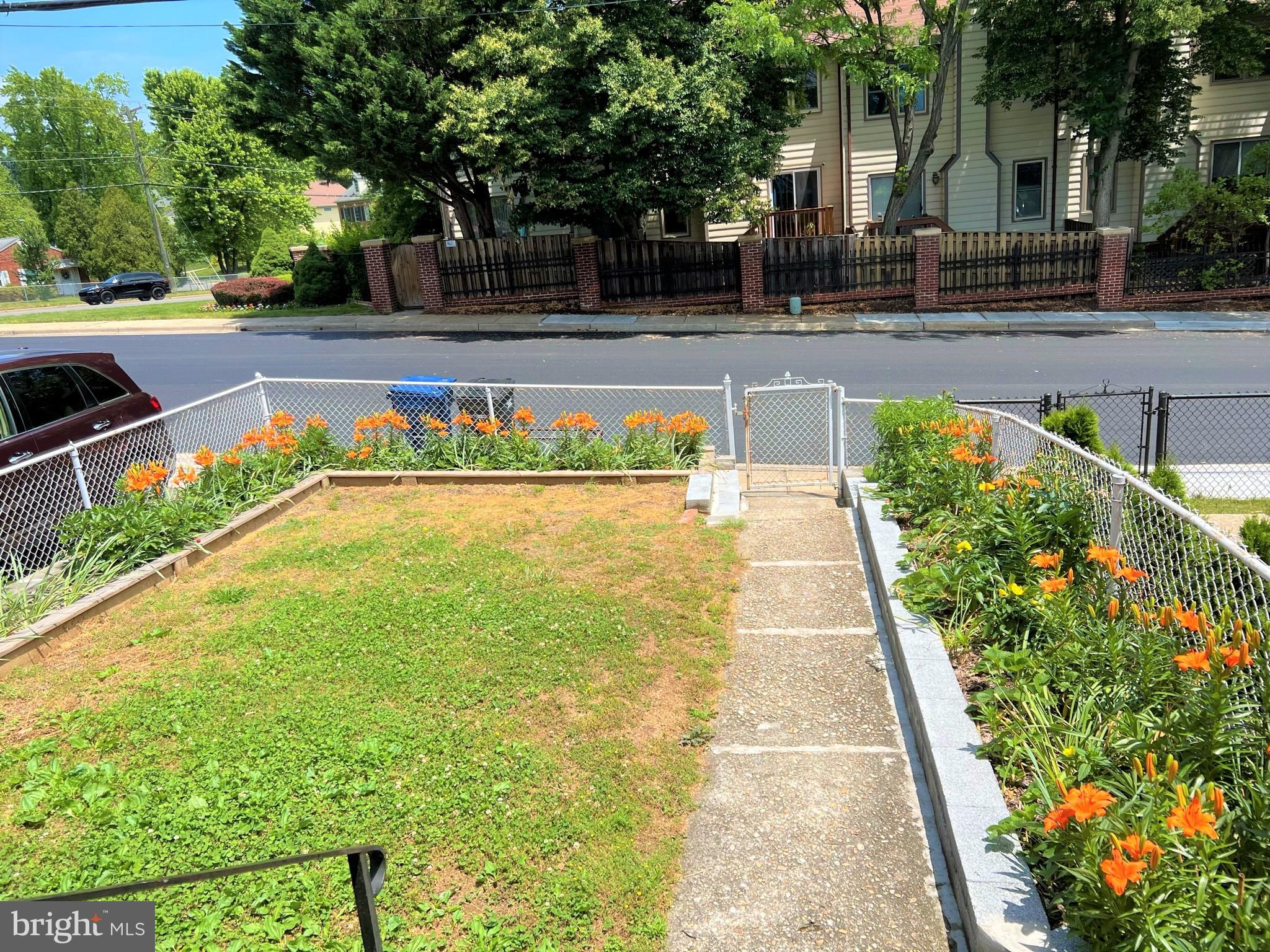 CAMERON HOMES - Residential Lease