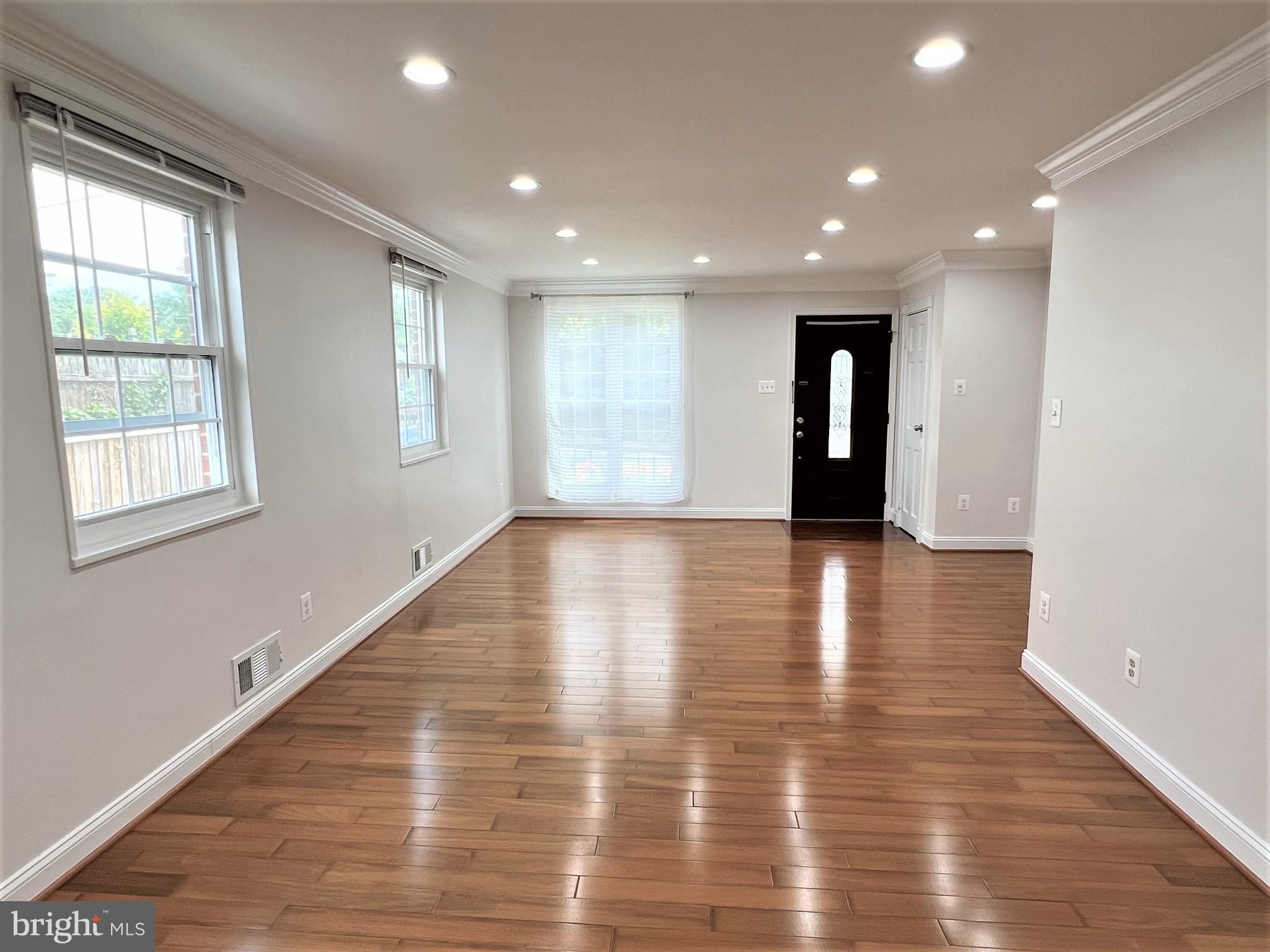 CAMERON HOMES - Residential Lease