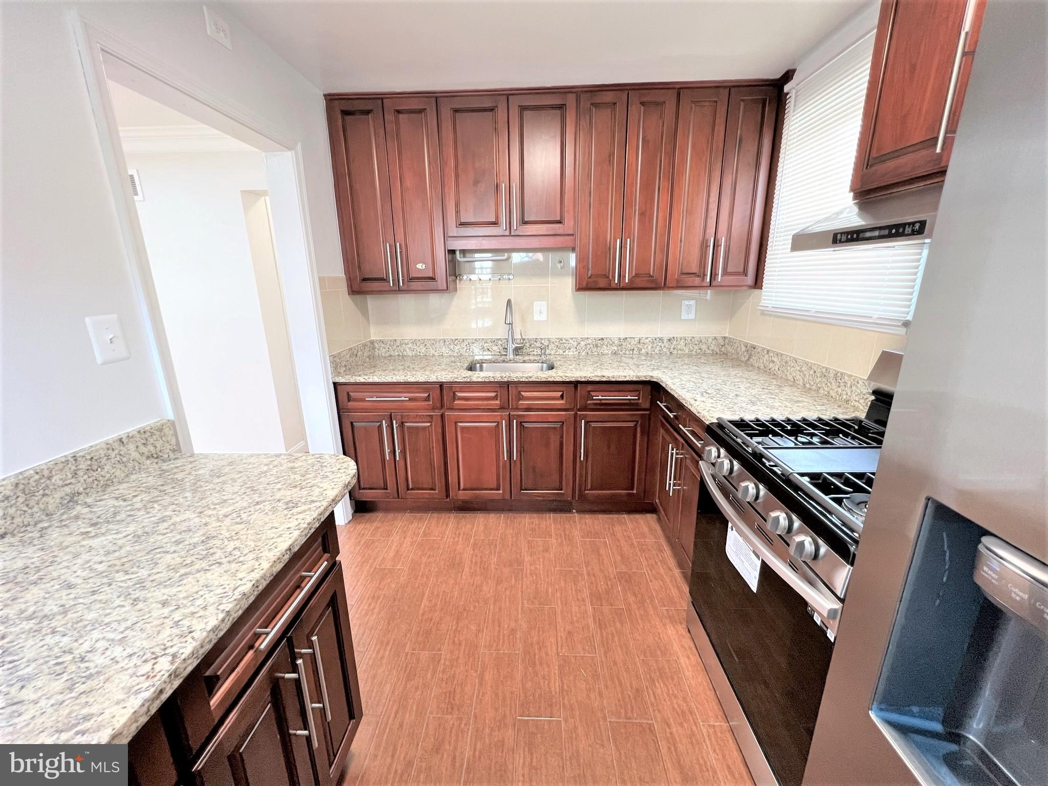 CAMERON HOMES - Residential Lease