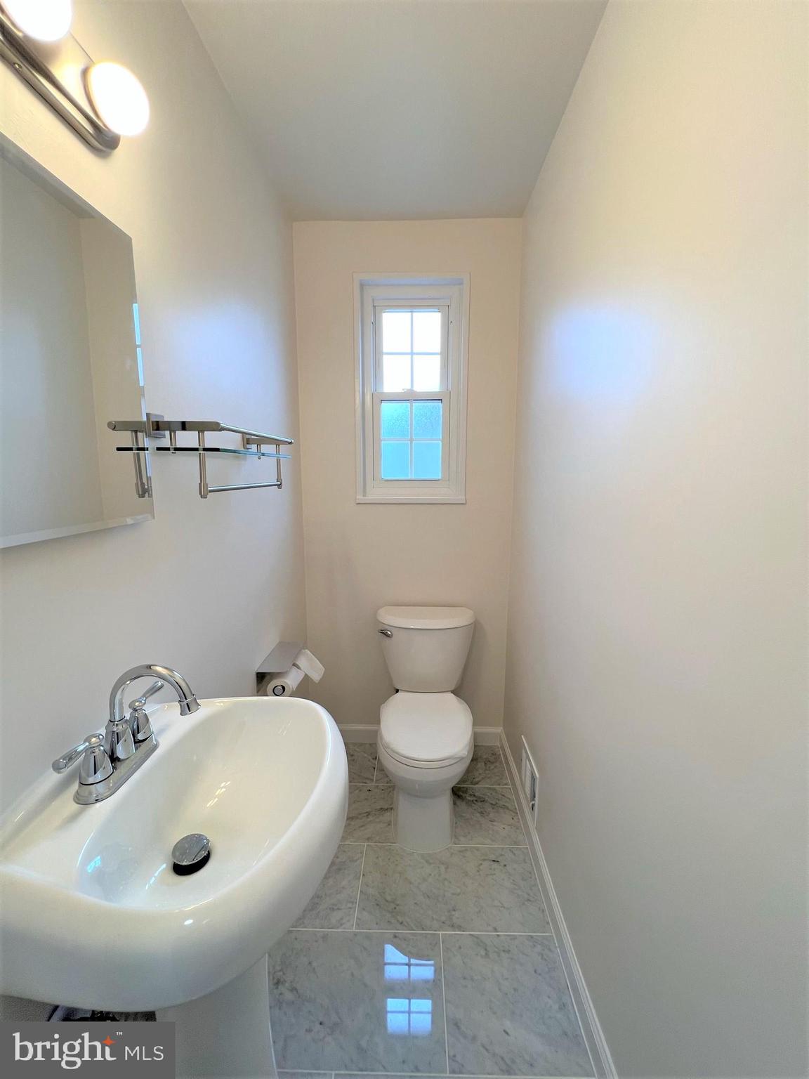 CAMERON HOMES - Residential Lease