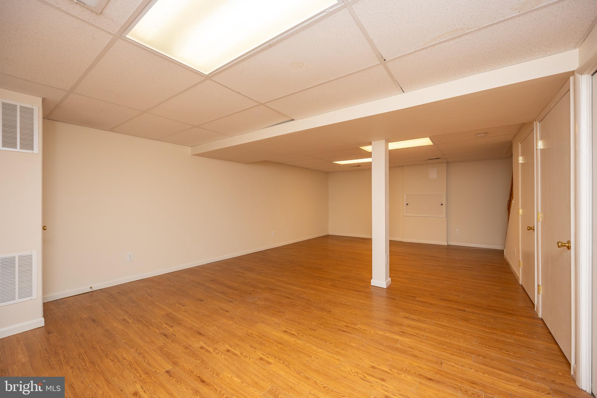 WESTMINSTER ELECTION DISTRICT - Residential