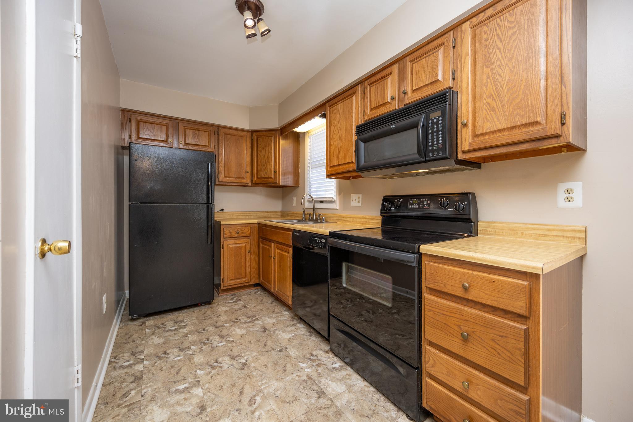 WESTMINSTER ELECTION DISTRICT - Residential