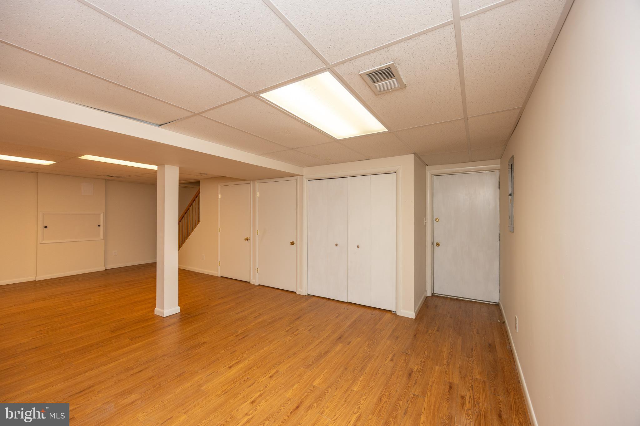 WESTMINSTER ELECTION DISTRICT - Residential