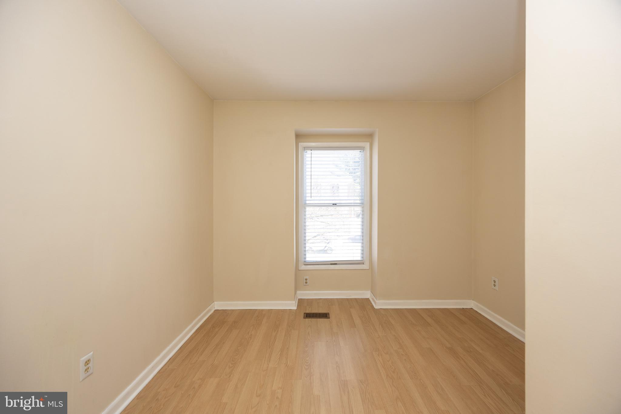 WESTMINSTER ELECTION DISTRICT - Residential