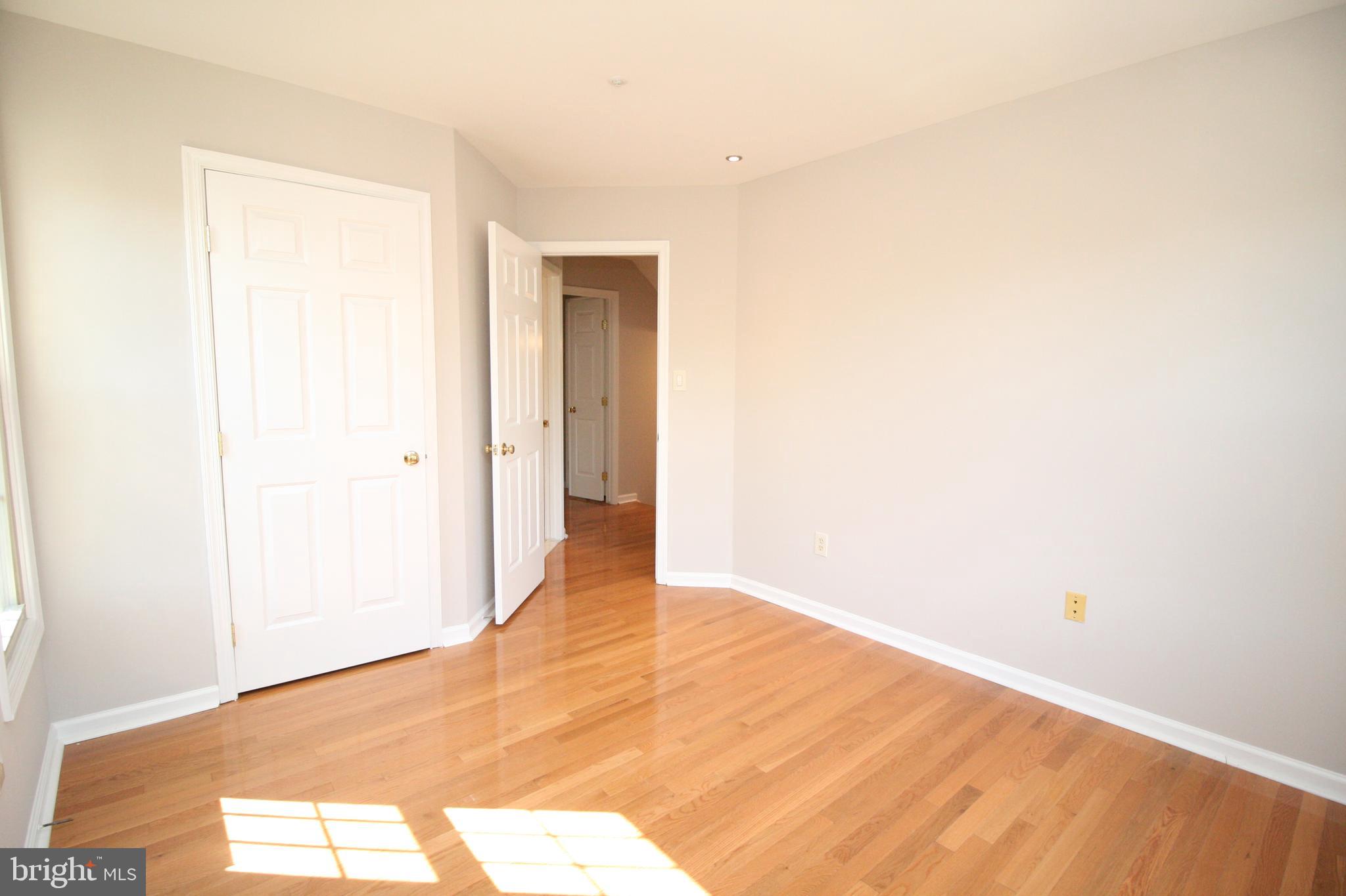 TRAVILAH CREST - Residential Lease