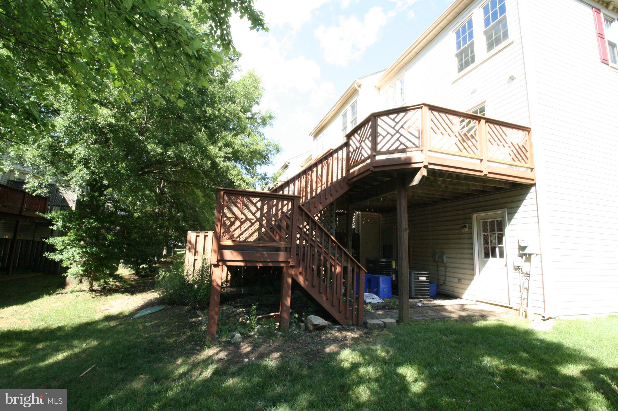 TRAVILAH CREST - Residential Lease