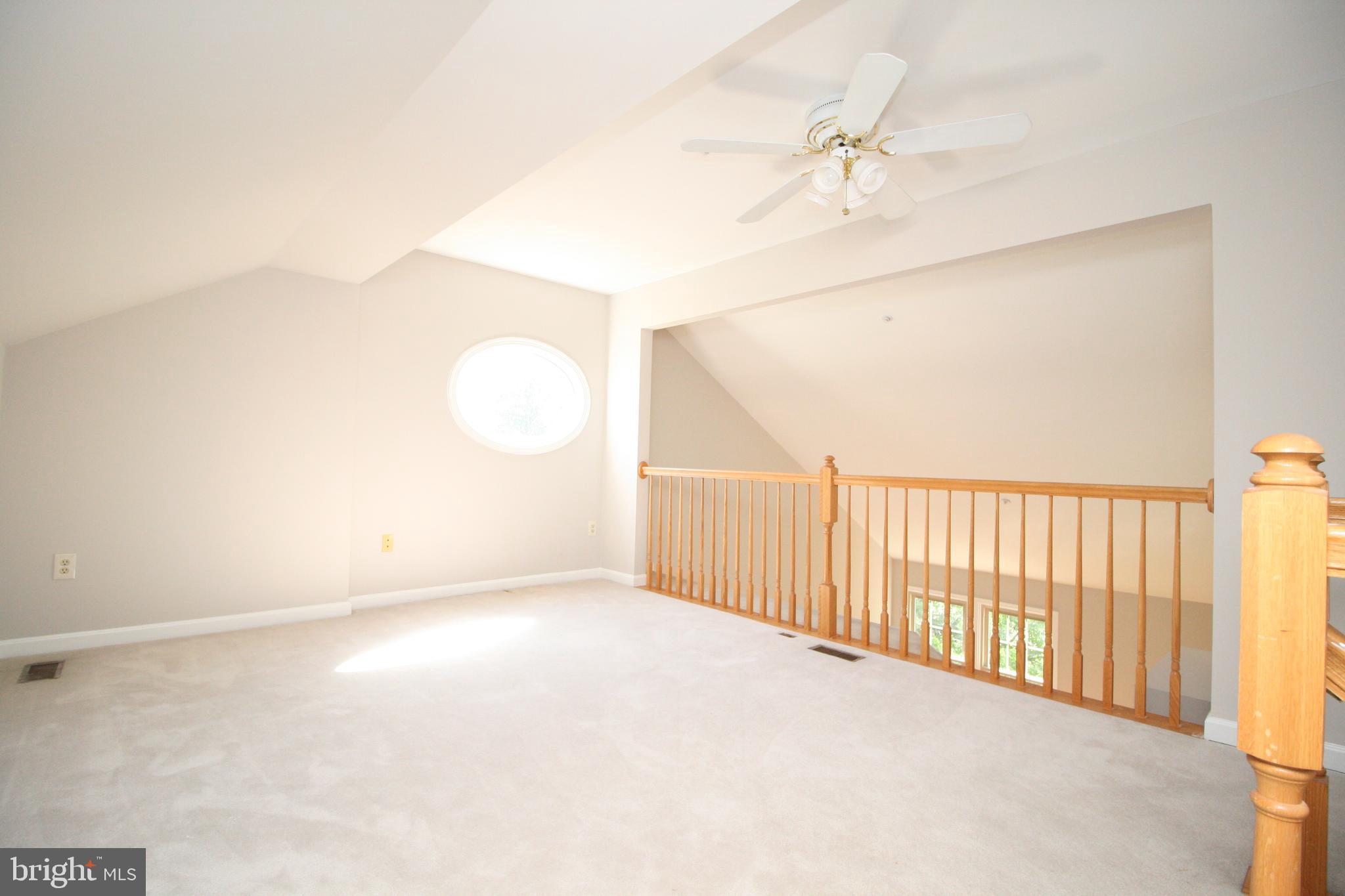 TRAVILAH CREST - Residential Lease